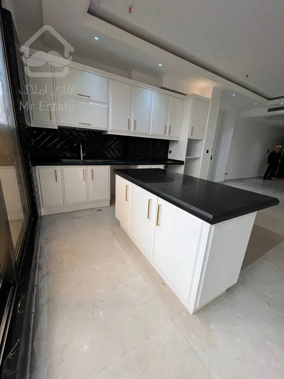 پیش فروش 125 متر رونیکا پالاس دردشت در تاپ لوکیشن شرق تهران