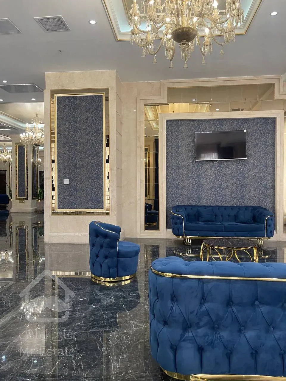 پیش خریدواحد 129 متری / 2 خواب /خوش نقشه/  پروژه لوکس رونیکا پالاس نارمک