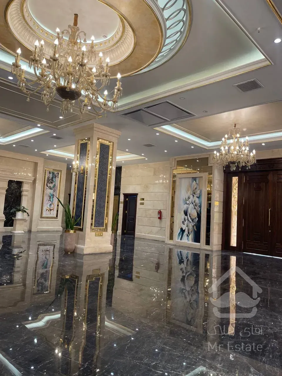 پیش فروش آپارتمان 117 متری لاکچری دوخواب با طراحی لوکس و مشاعات آبی در سوهانک