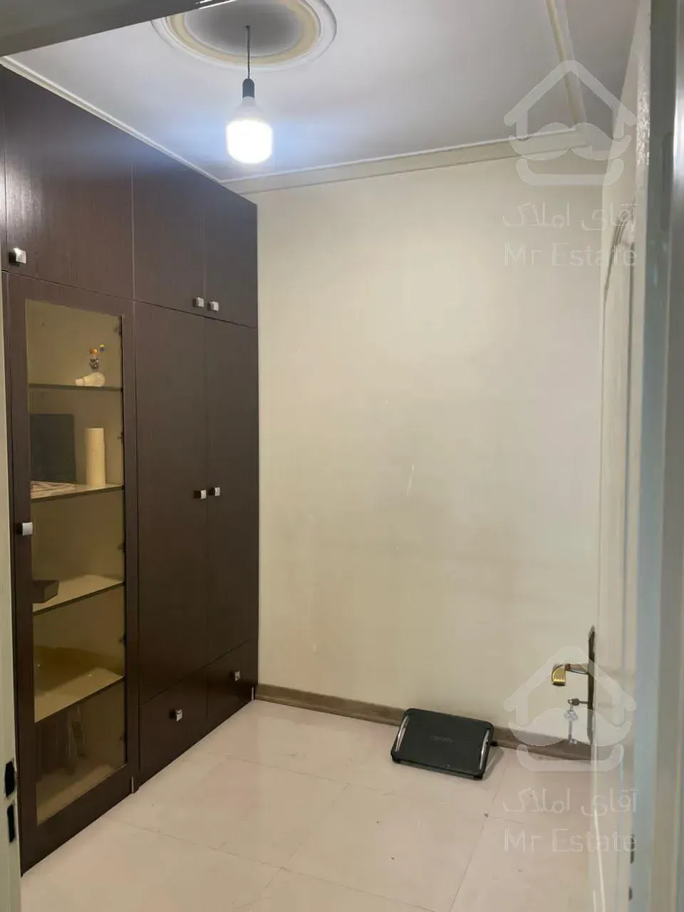 ۷۰ متر فول امکانات در سازمان برنامه