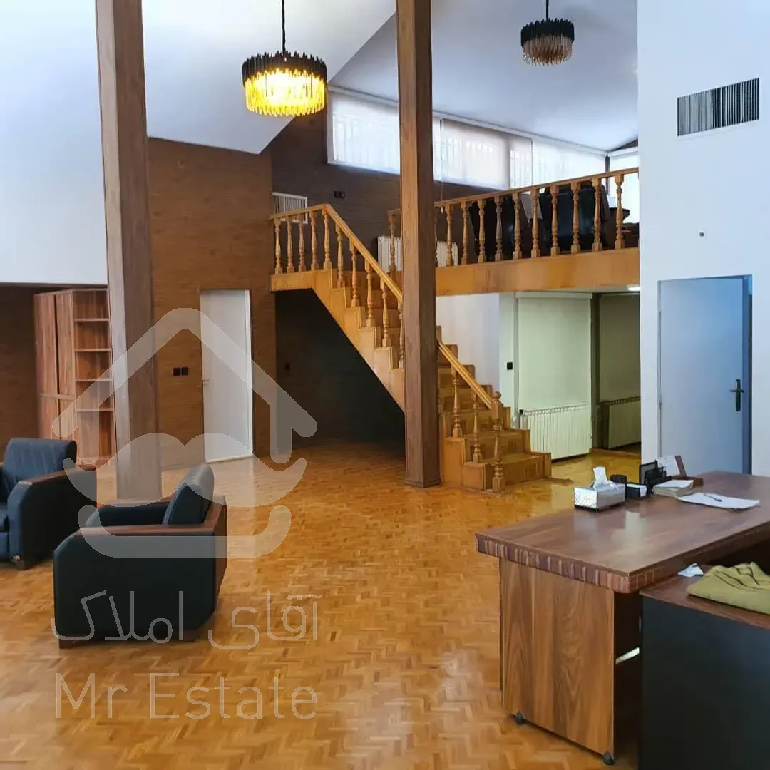 فروش ویلایی 480 متری زیر قیمت فرمانیه