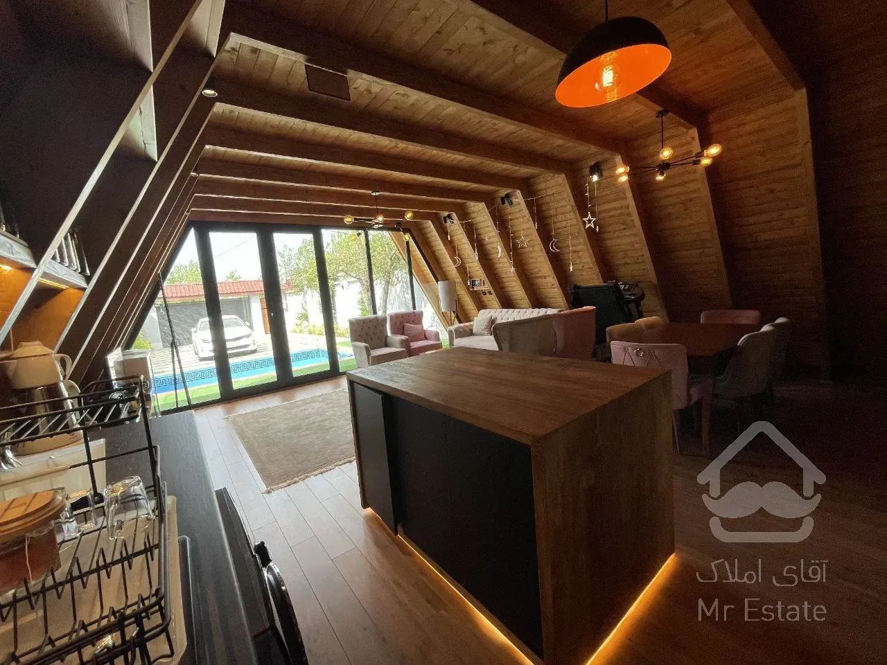 فروش کلبه سوییسی استخر دار رشت