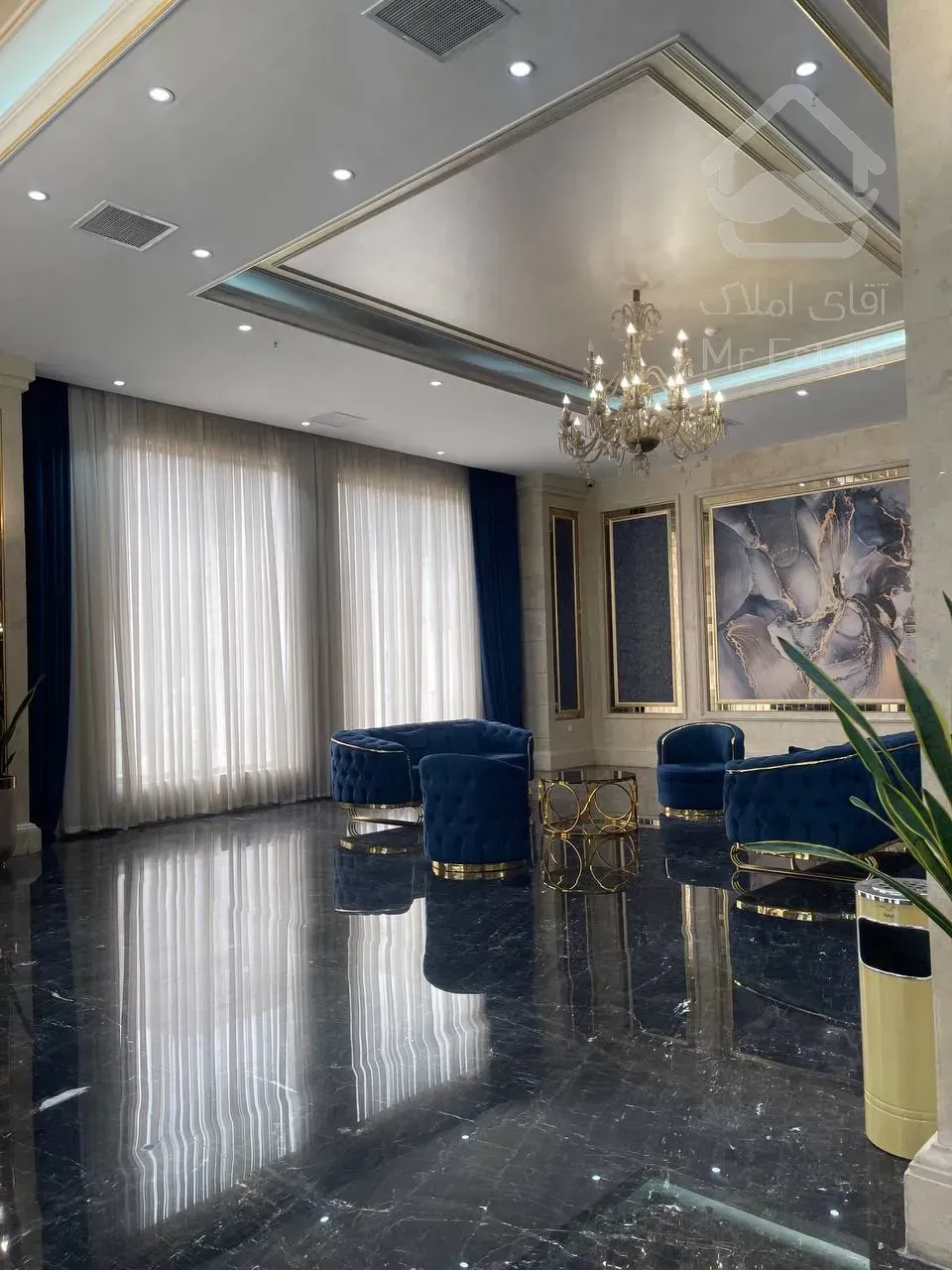 پیش فروش آپارتمان 117 متری دو خواب با طراحی مدرن و مشاعات آبی در رونیکا پالاس لاله