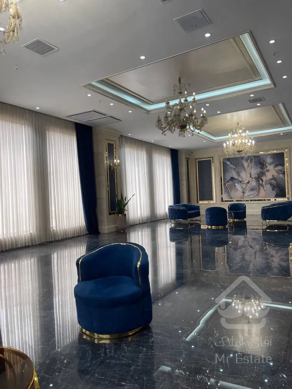 پیش خریدواحد 129 متری / 2 خواب /خوش نقشه/  پروژه لوکس رونیکا پالاس نارمک