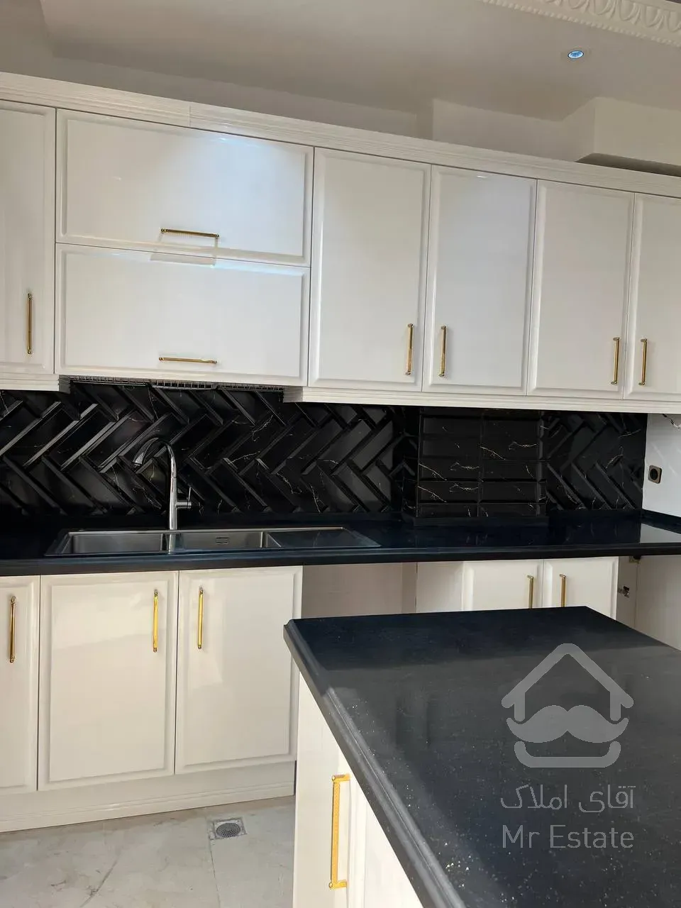 پیش فروش 125 متر رونیکا پالاس دردشت با بهترین امکانات درشرق تهران