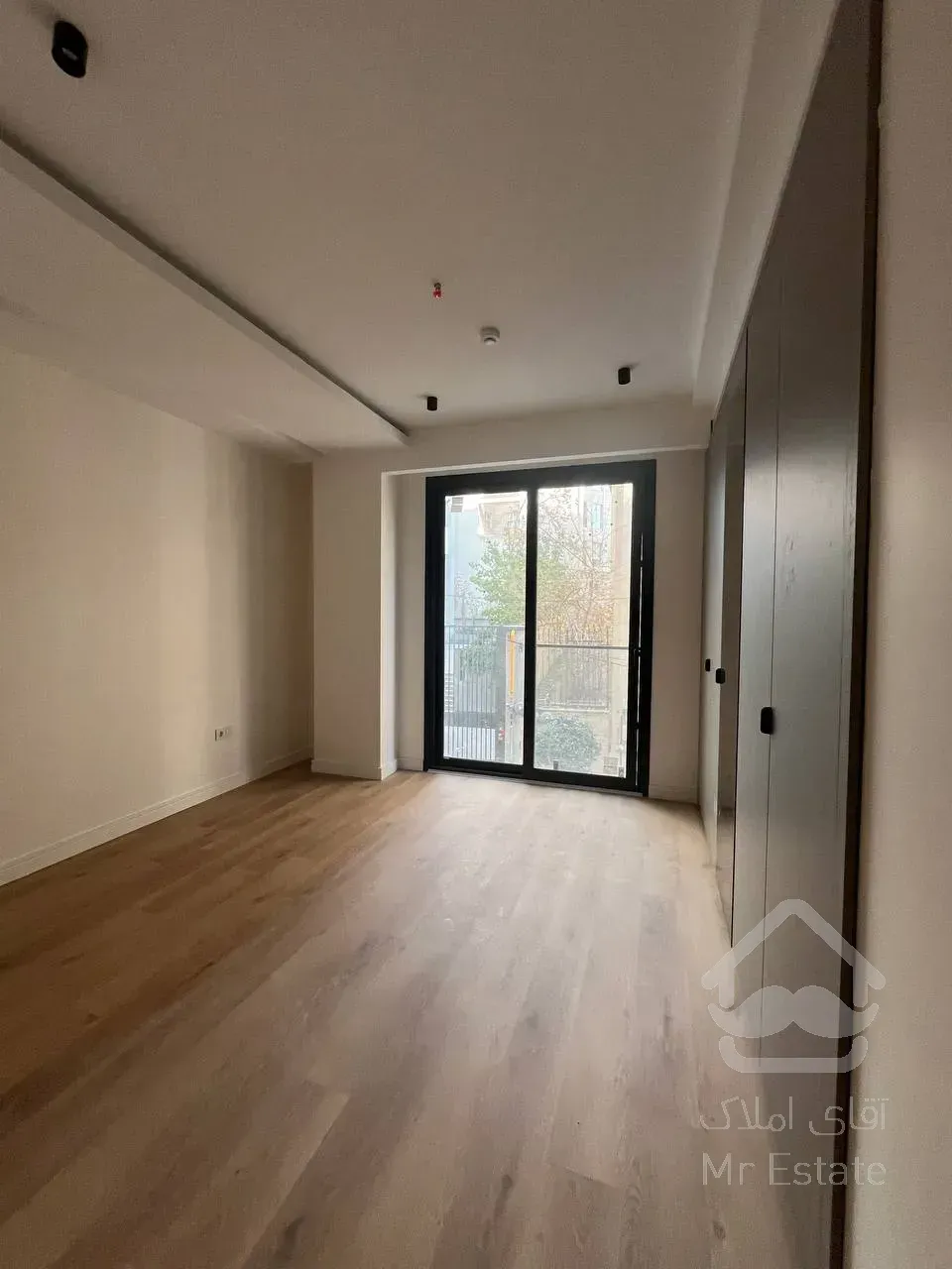 خرید آپارتمان 280 متری 3 خواب در نیاوران مدرن و نوساز