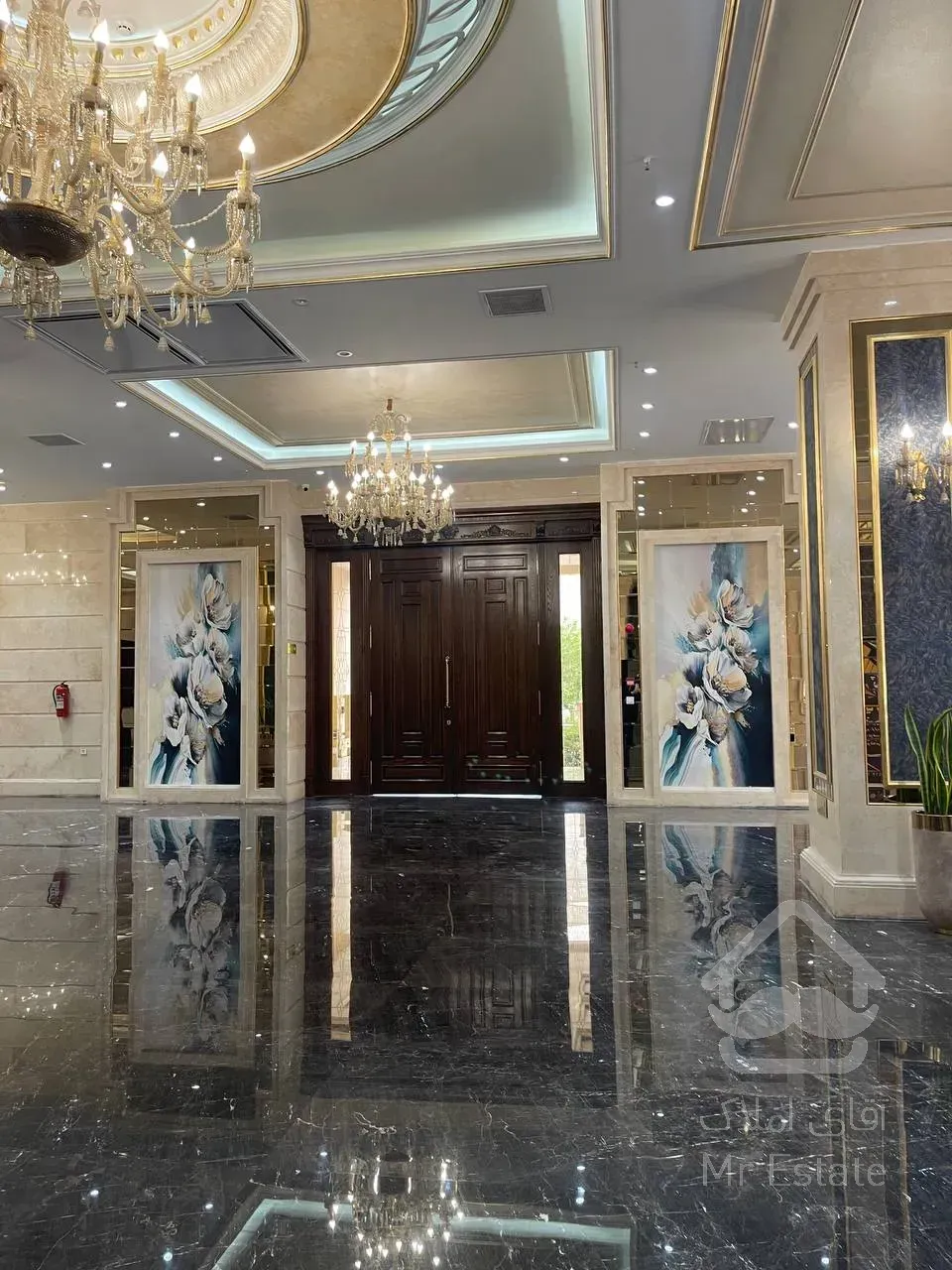 فروش آپارتمان 108 متری مدرن دو خواب در بلوار کوهک