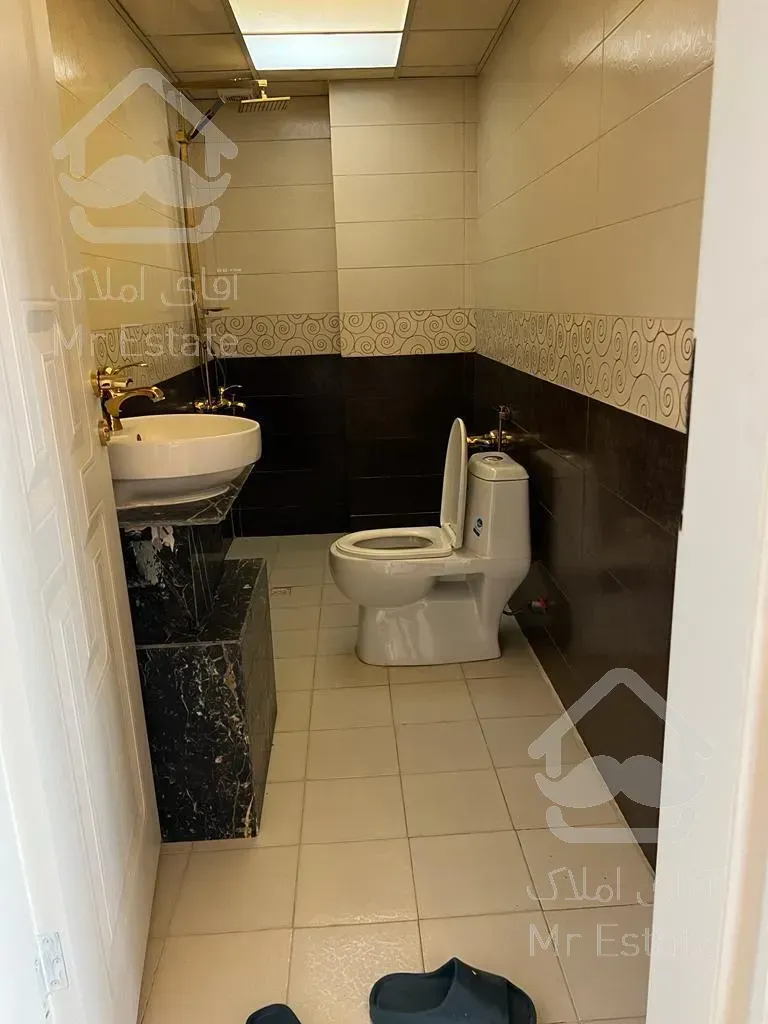 ۱۰۰۰ متر ویلا ۳۵۰ متر بنای لاکچری تهراندشت زعفرانیه