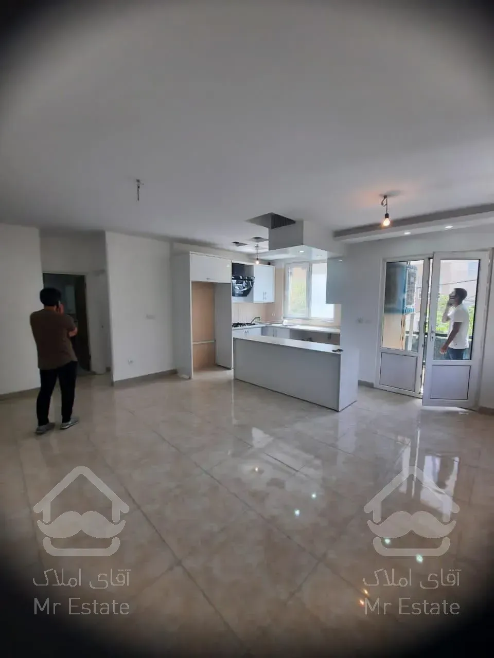 ۶۵ متر فول امکانات رو به آفتاب در بلوار فردوس