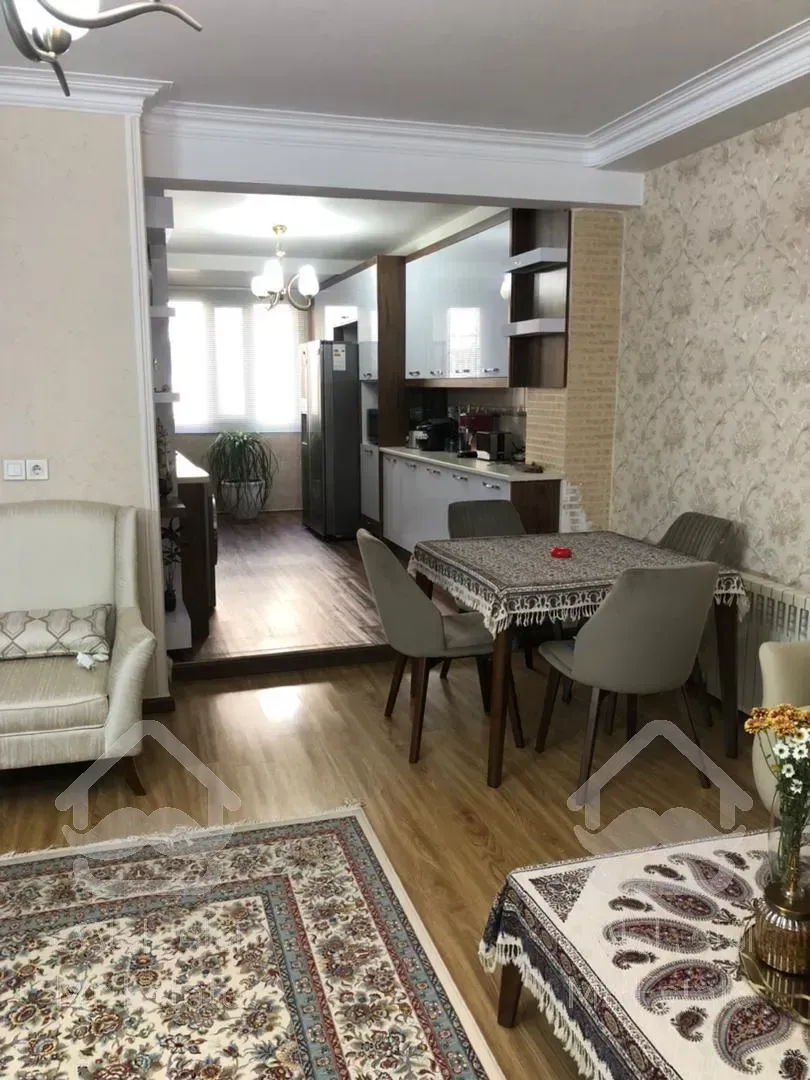 ۱۵۰ متر غرق نور