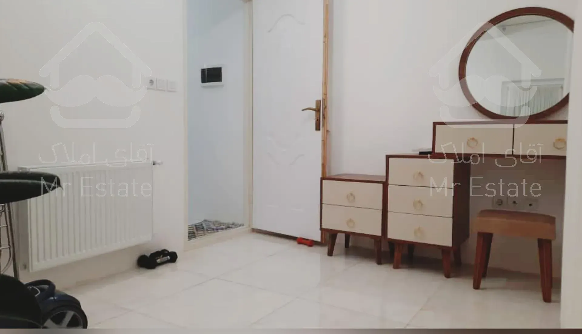 تک واحدی ۱۲۰ متری و شیک در ابتدای پل هوایی قائمشهر