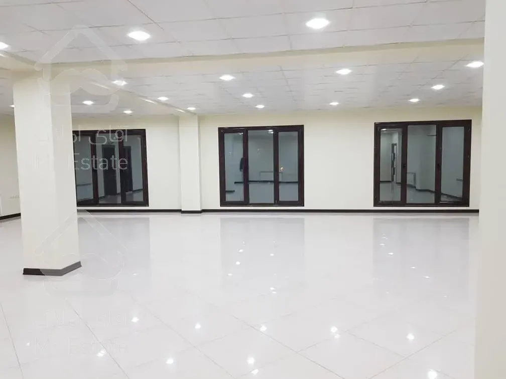 ۶۵۰ منرسند اداری نوساز شهرک غرب قابل تمدید چند ساله