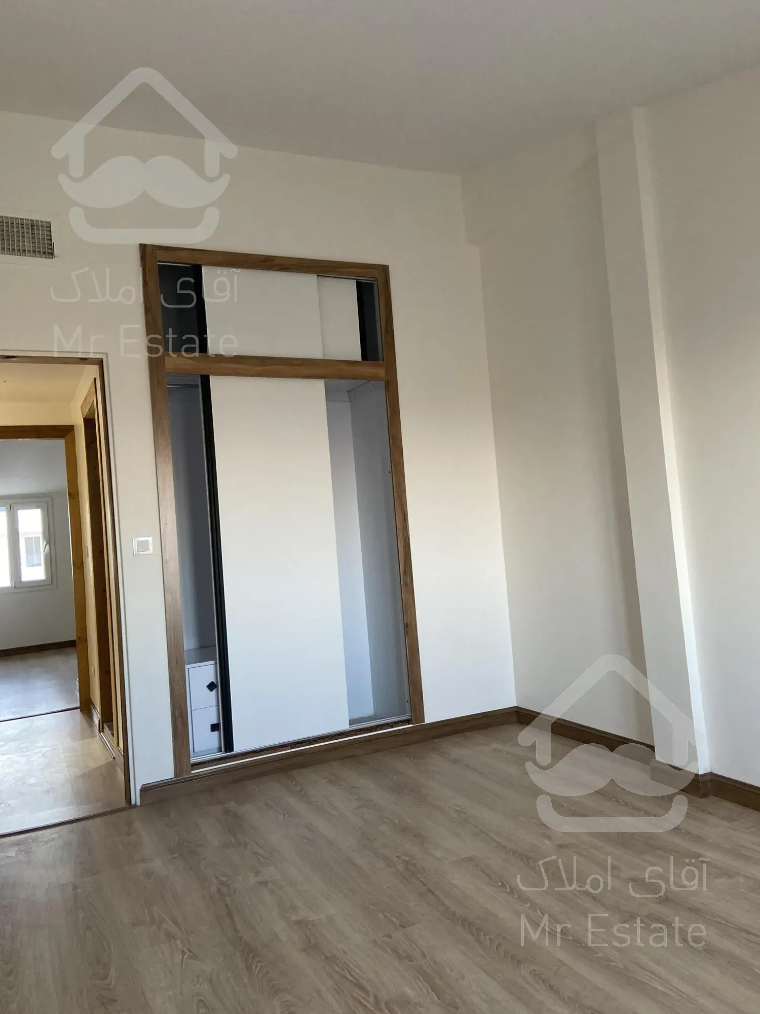 اپارتمان در پردیس تاپ لوکیشین