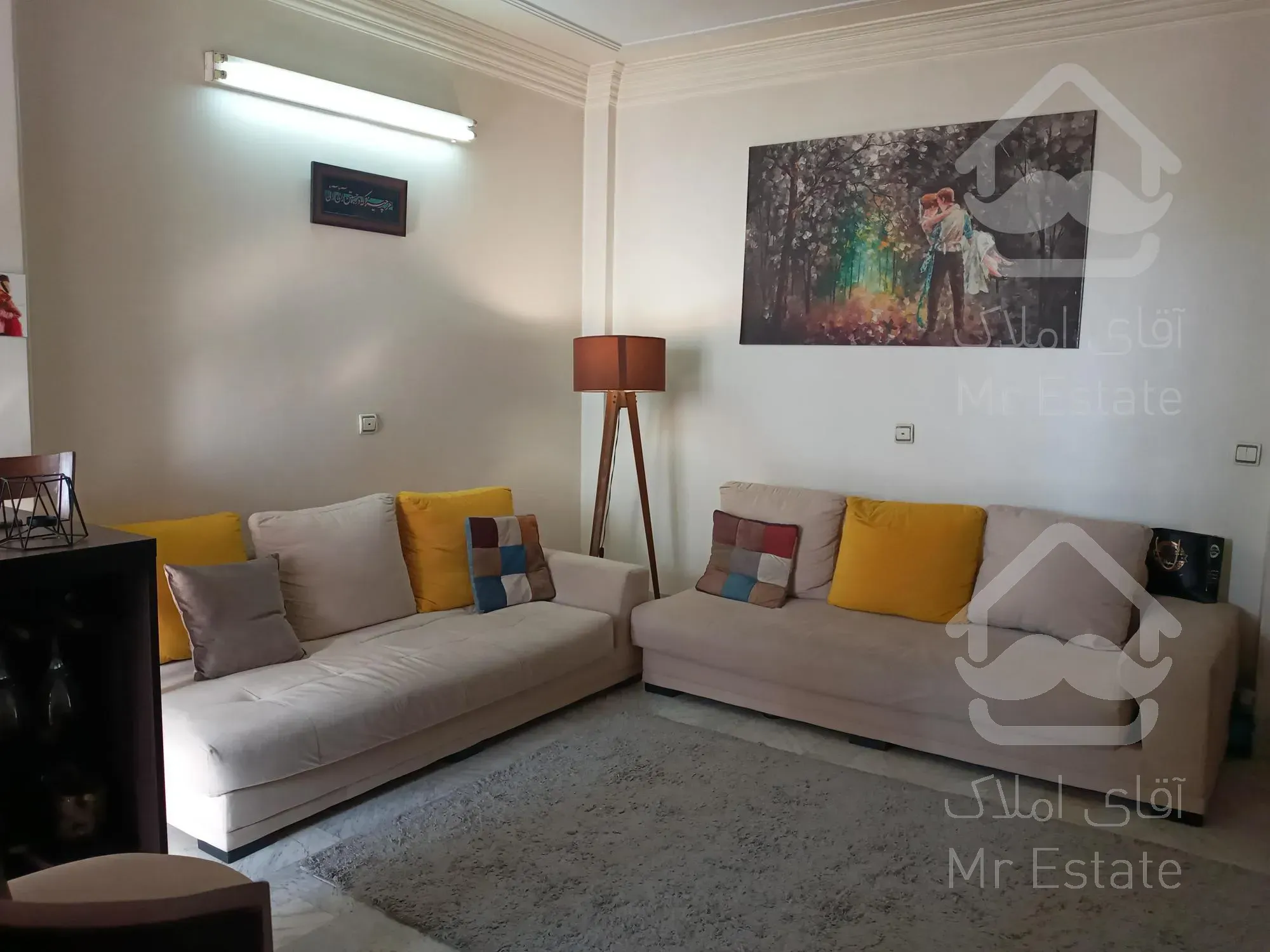 آپارتمان دوخواب در خیابان استادمعین