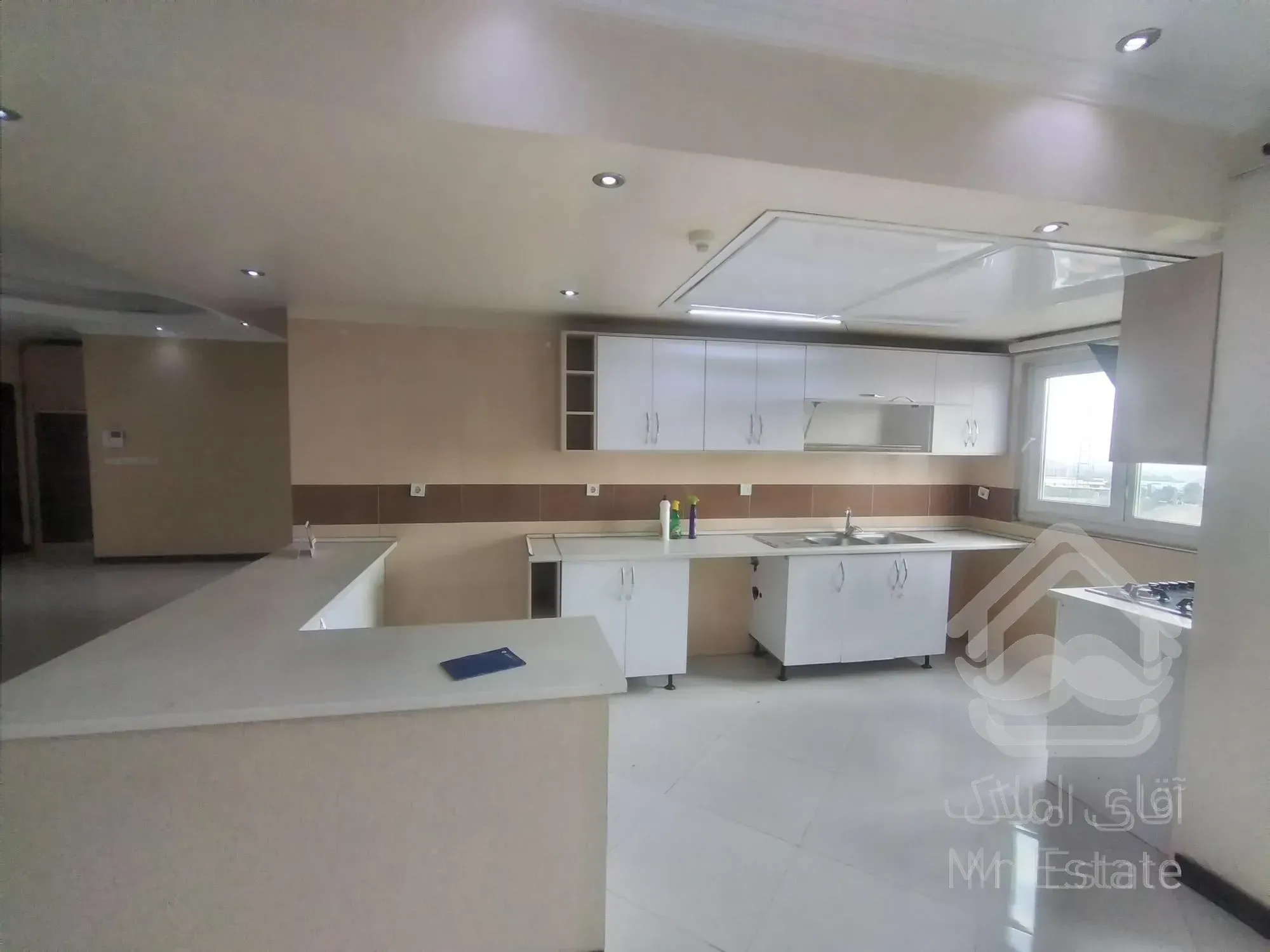 آپارتمان ۱۰۶ متر فول امکانات. شهرزیبا.دانش