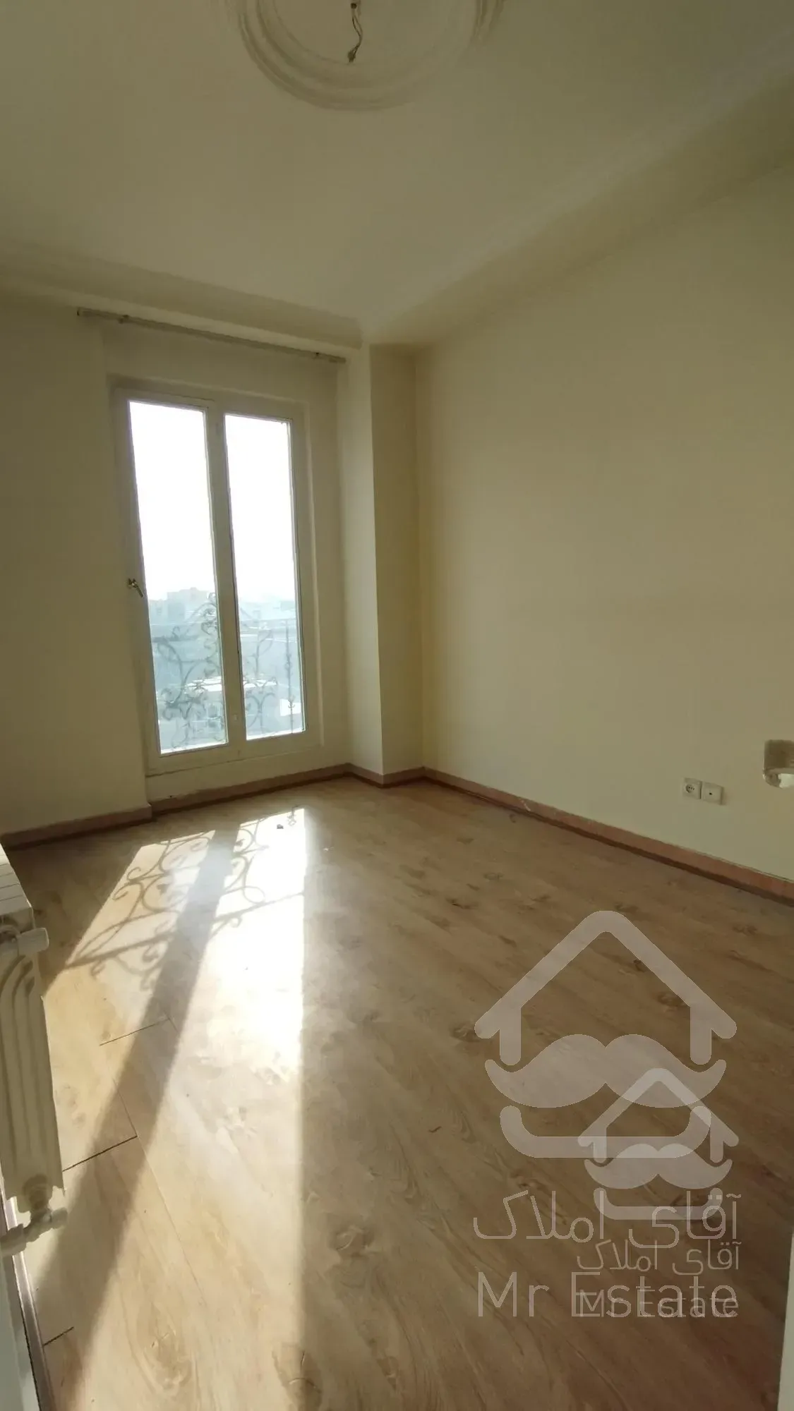 ۸۰متر/روبه جنوب/بسیار خوش نور نقشه/