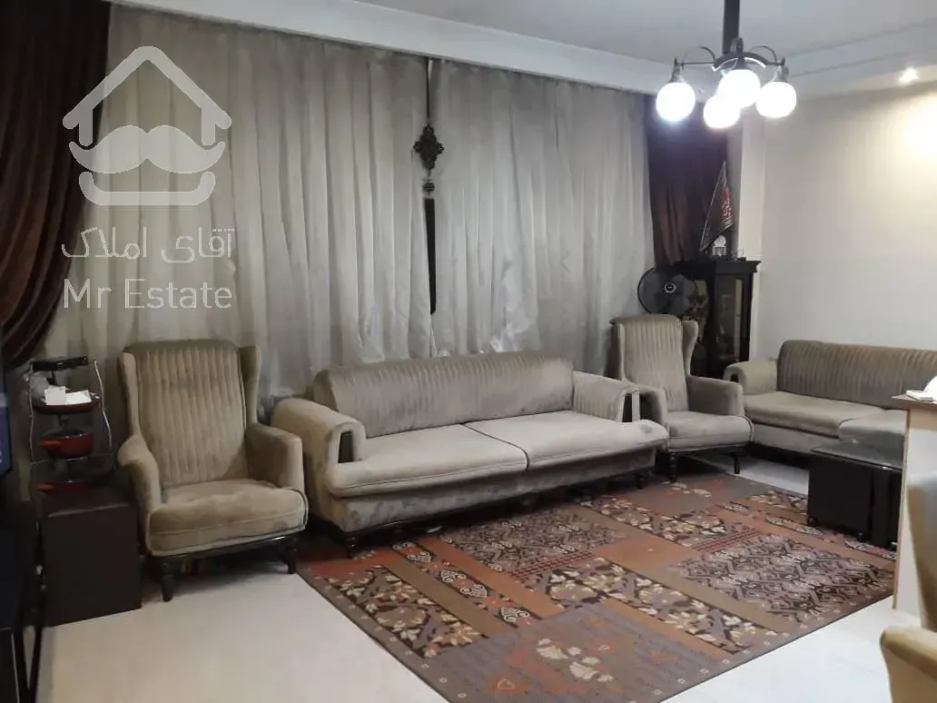 ۸۰ متر فول امکانات سالن پرده خور در سازمان برنامه