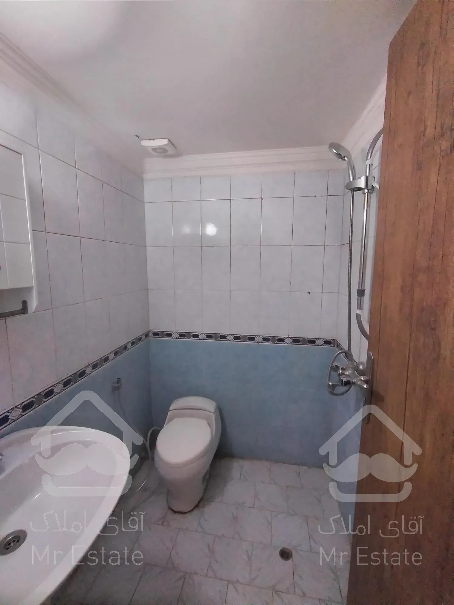 آپارتمان ۱۰۵ متر.۳خواب. فول امکانات.سازمان برنامه شمالی