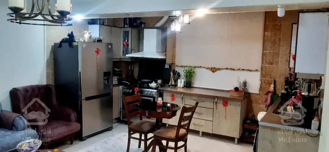 آپارتمان با پارکینگ و آسانسور در بریانک