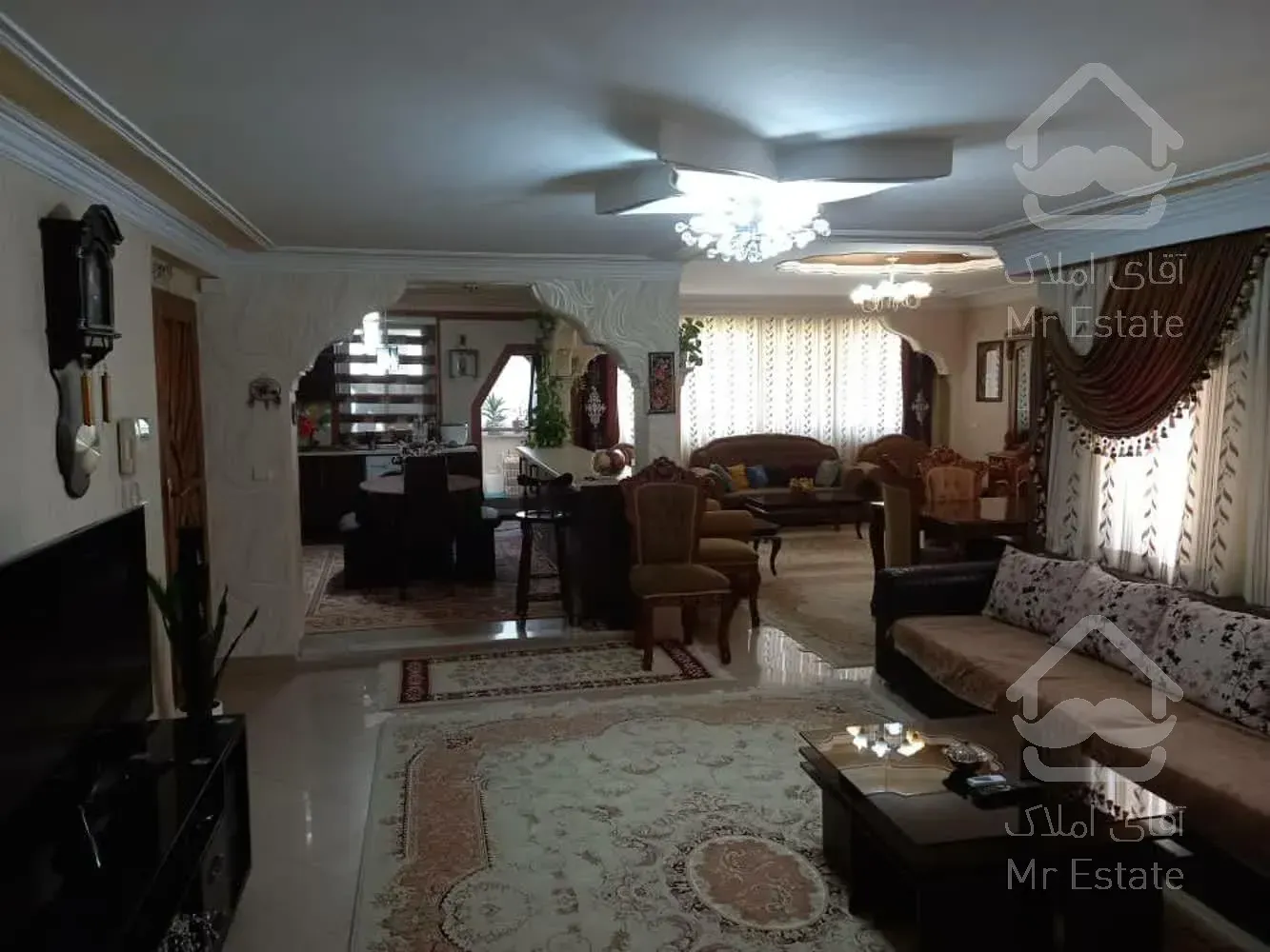 فروش خونه کلنگی با دو طبقه بنا با موقعیت اداری و تجاری در خیابان علیزاده