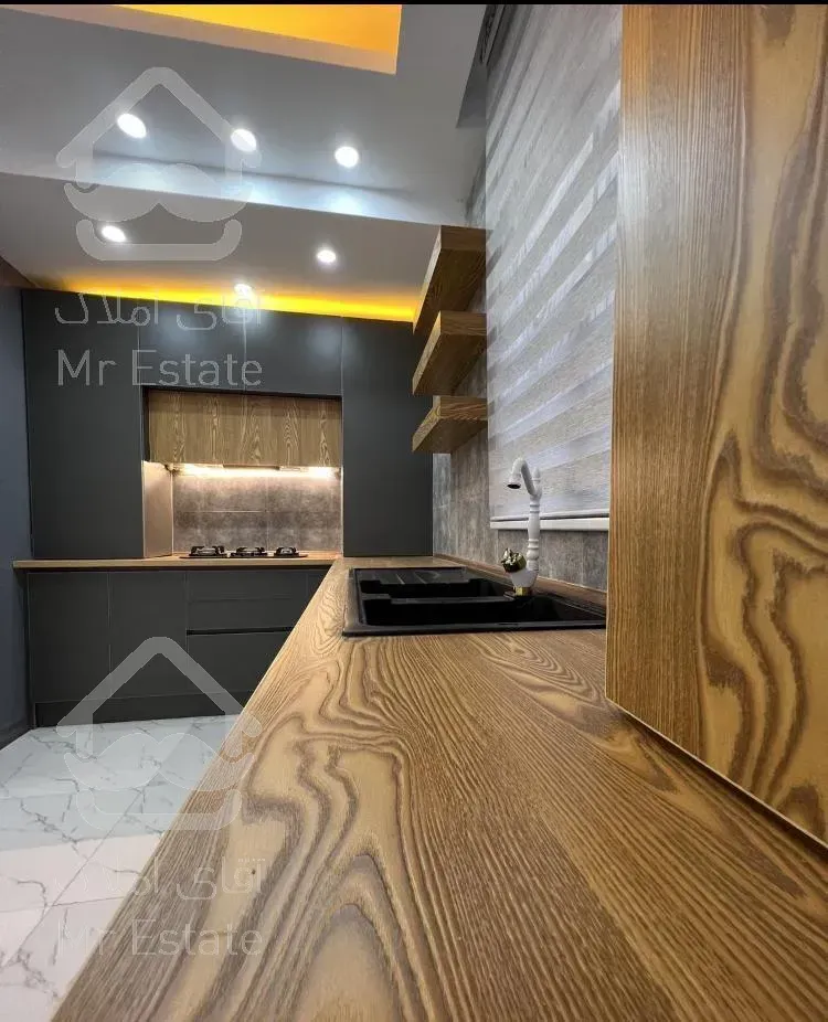 ۶۵ متر دو خواب پارکینگ دار بالای سپه