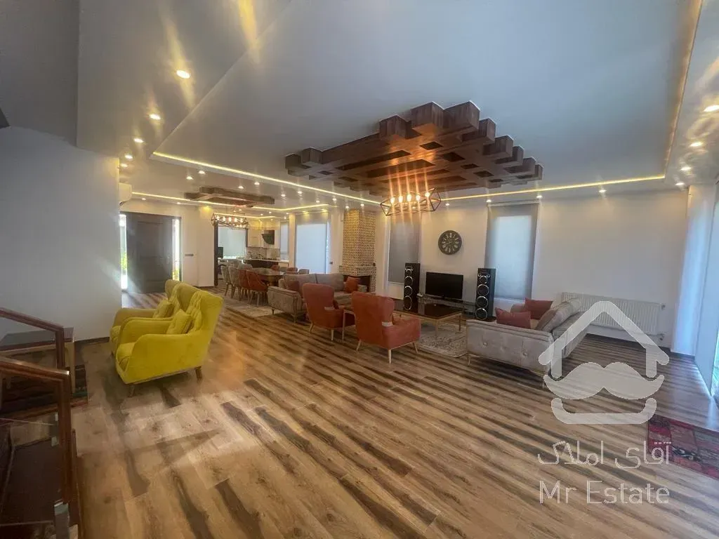 ۱۰۰۰ متر ویلا ۳۵۰ متر بنای لاکچری تهراندشت زعفرانیه