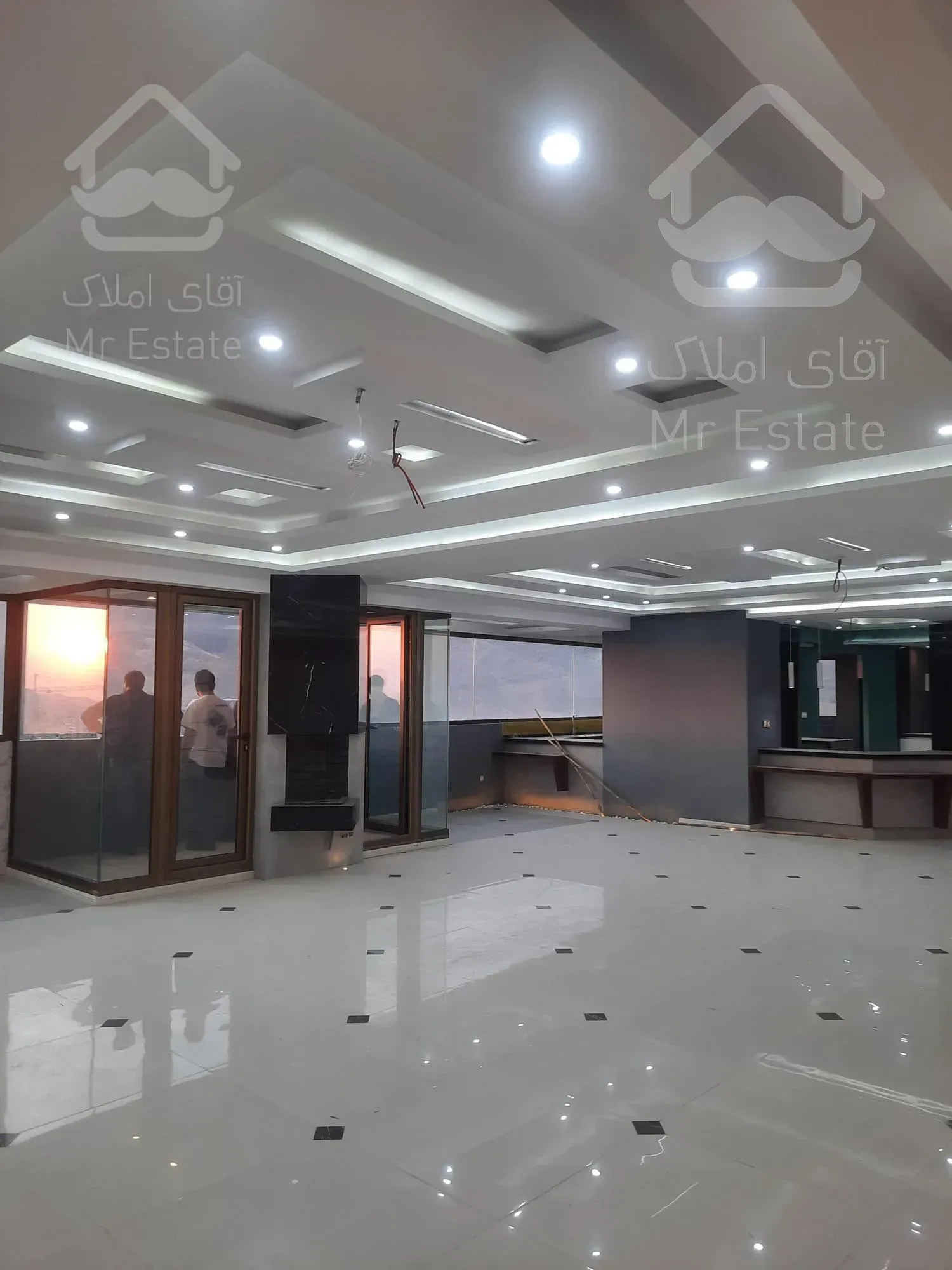 پنت هاوس ۳۷۰ متر برج G چیتگر ایرانمال + مشاعات آبی منطقه ۲۲ خرازی طبقه آخر ویوالدی کوهستان و دریاچه