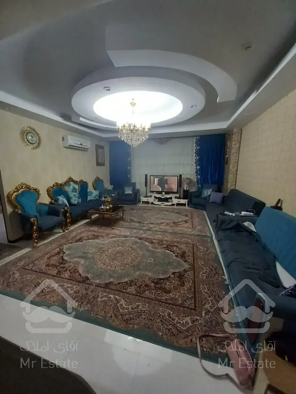 ۷۰ متر فول امکانات در سازمان برنامه