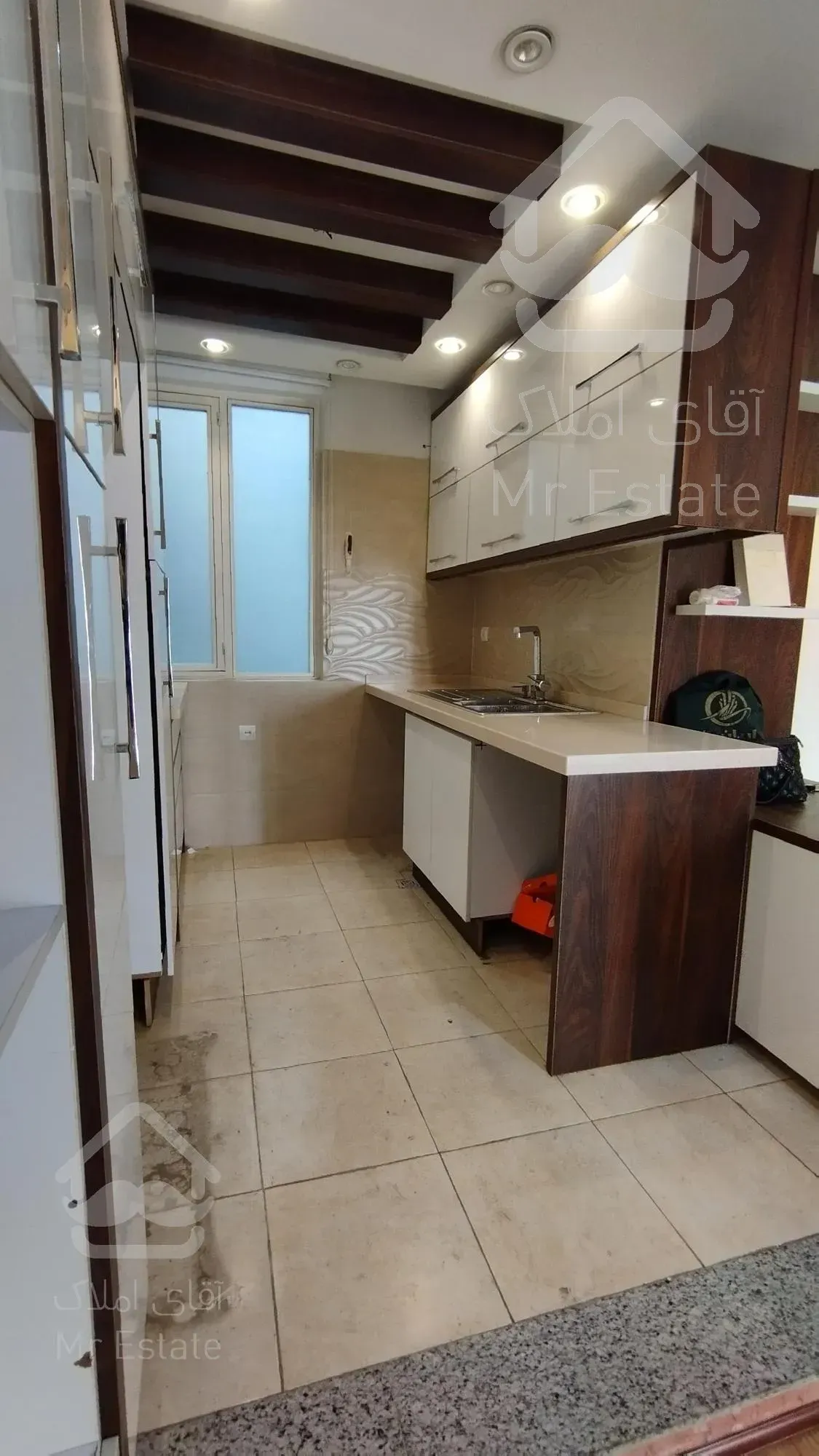 ۸۰متر/روبه جنوب/بسیار خوش نور نقشه/