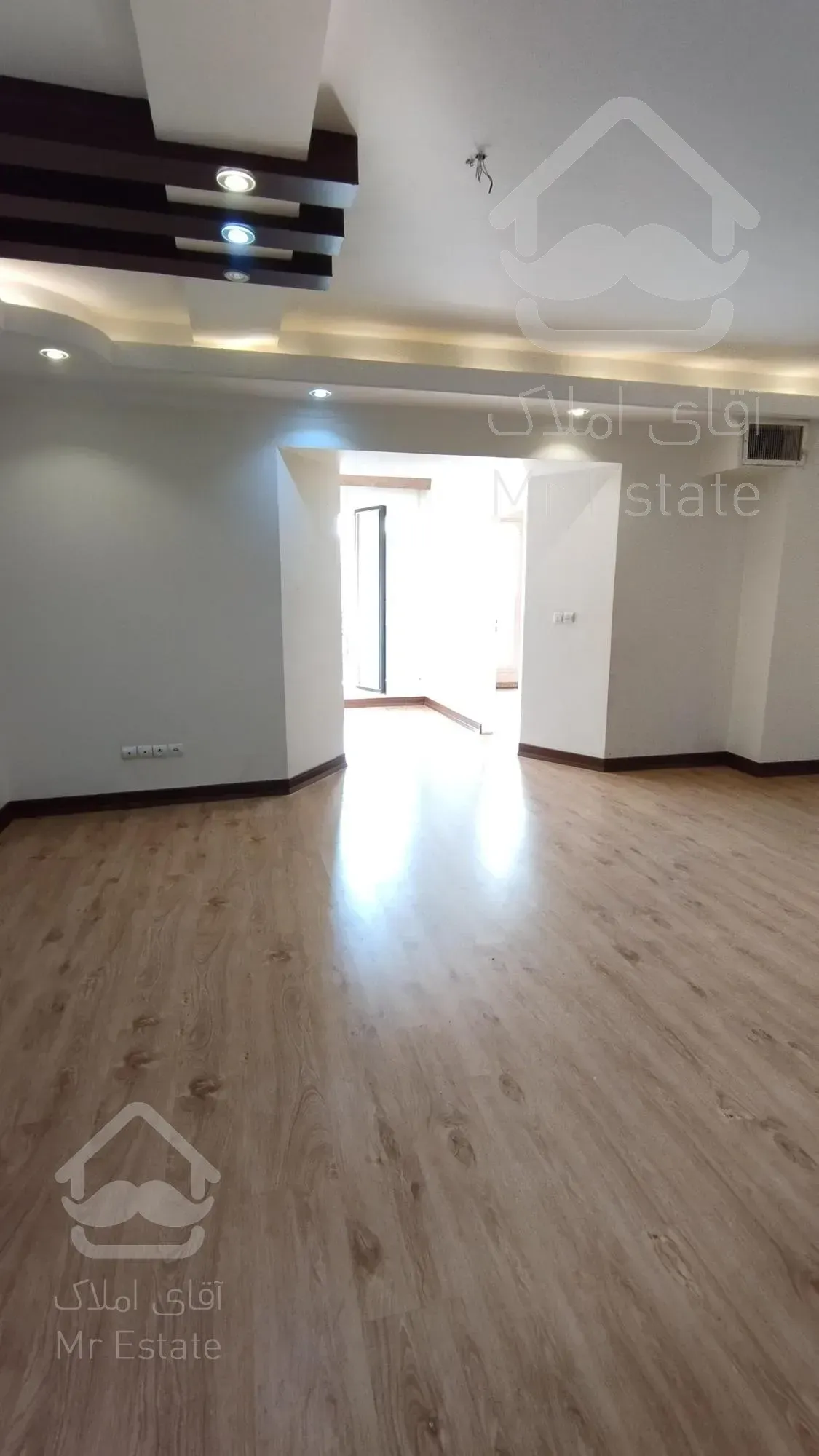 ۸۰متر*خطی رو به آفتاب*بدون پرتی*کم واحد