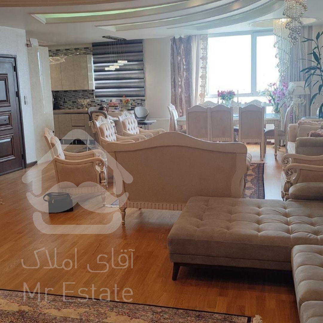 ۱۲۸ متر/۳ خوابه/رو به آفتاب/پرده خور/سرتیپ شفاهی