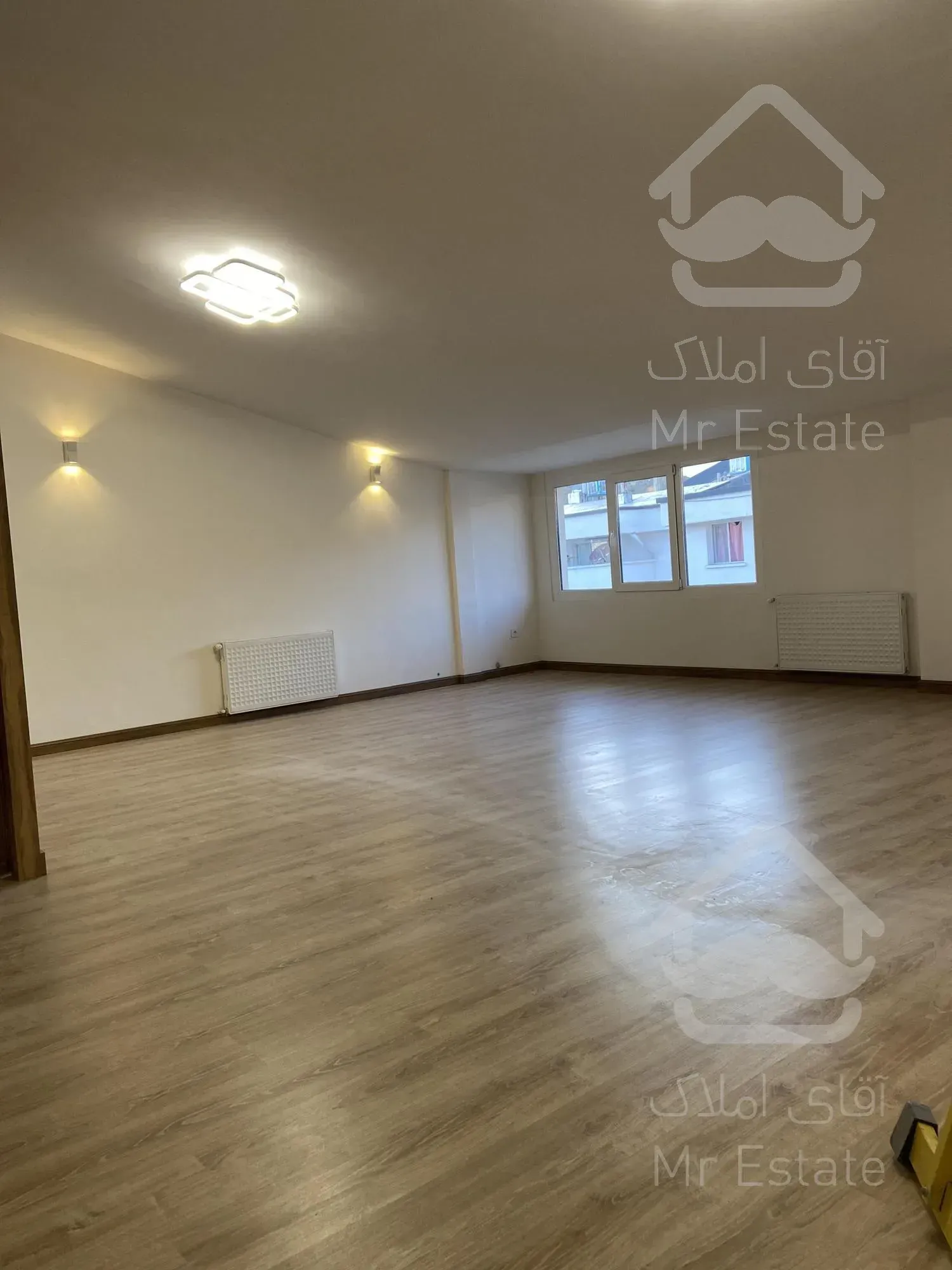 اپارتمان در پردیس تاپ لوکیشین