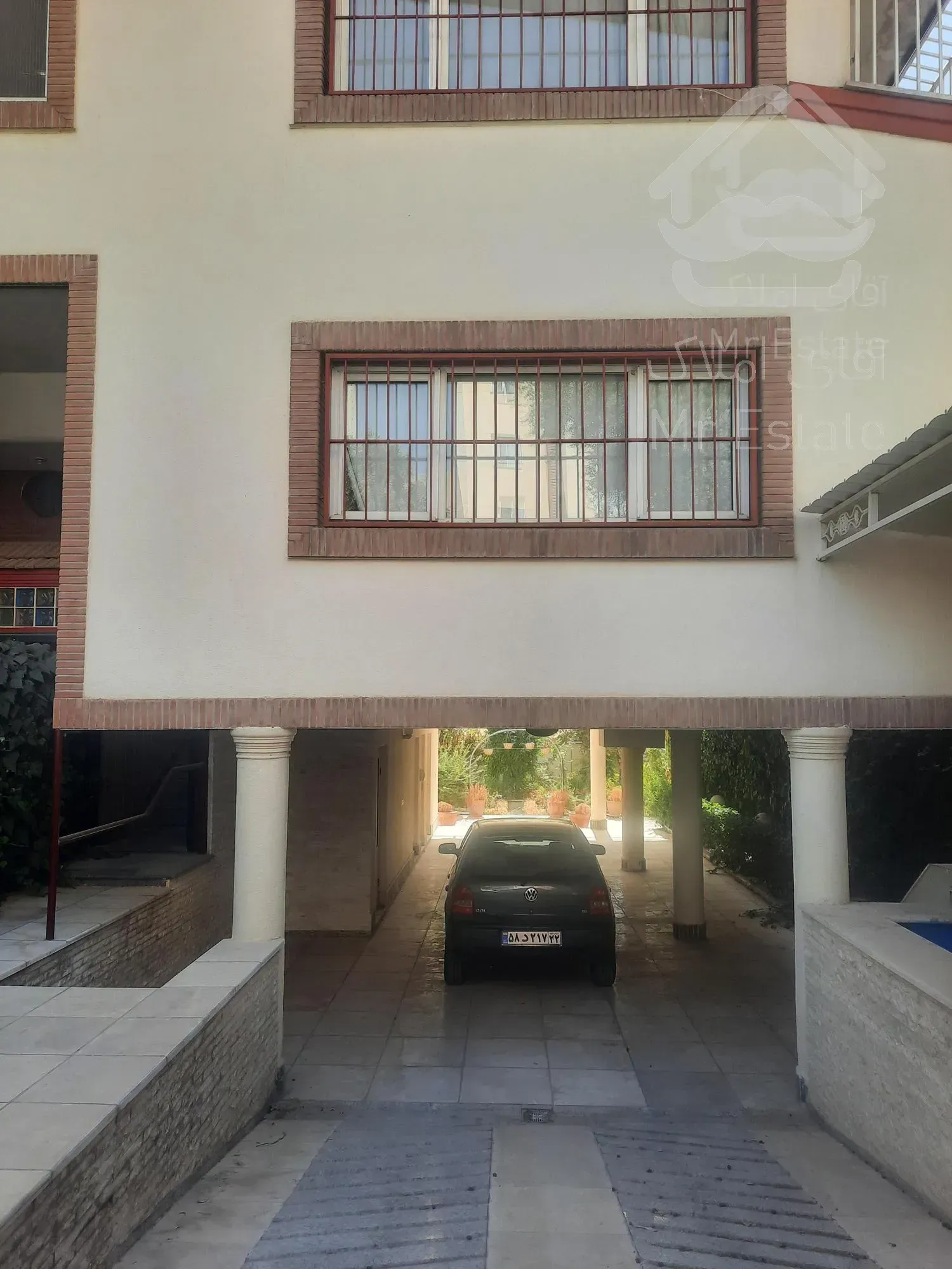 خانه ویلایی دربست مستقل دوبلکس ۳۴۰ متر شهرک دانشگاه شریف منطقه ۲۲