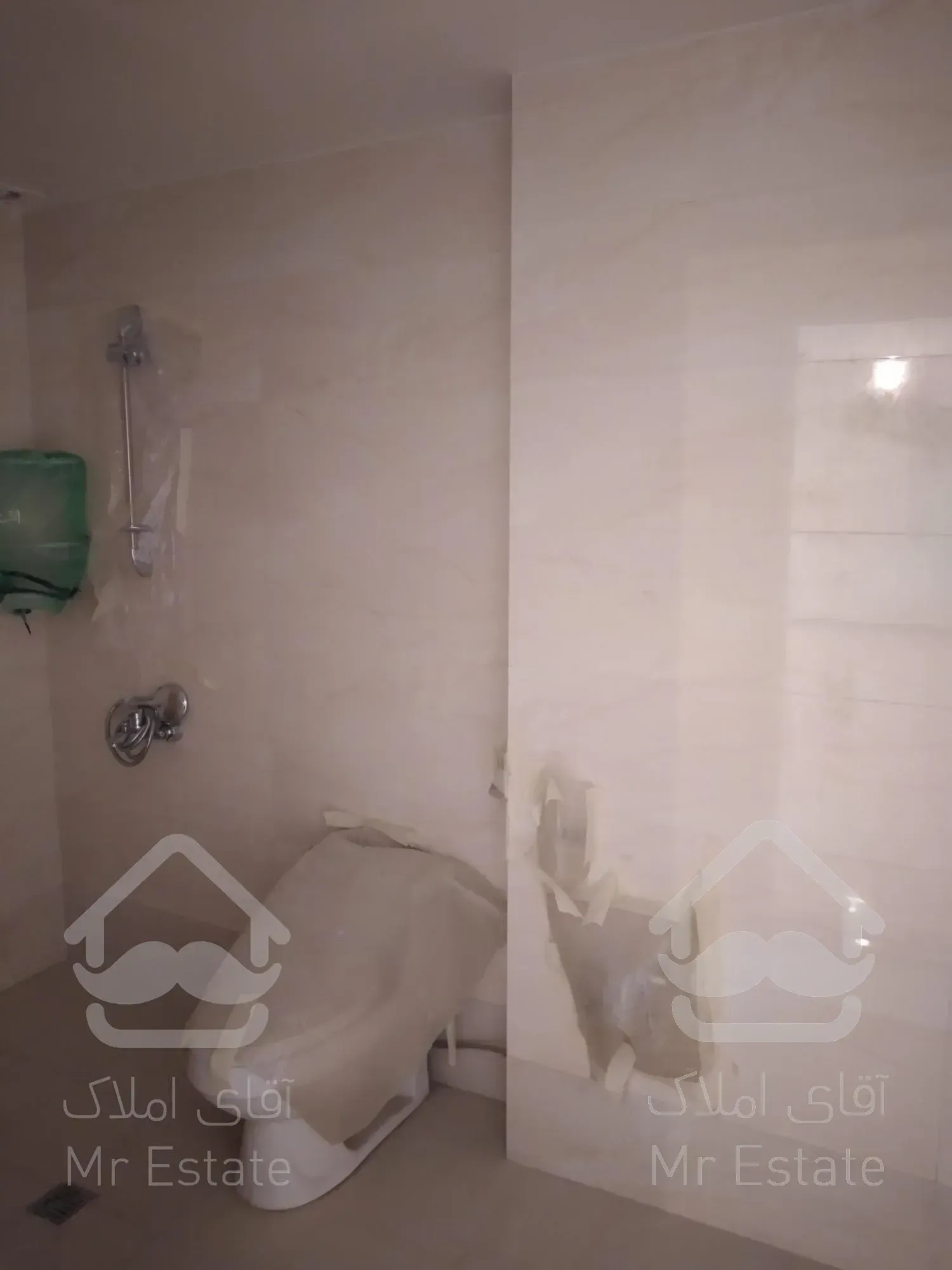 آپارتمان ۱۲۶ متر.سازمان برنامه جنوبی.کوچه بهرامی نیا