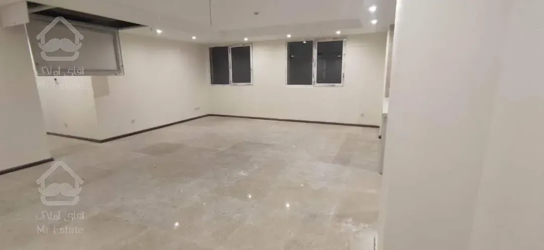 ۹۵متر*کل فضاها نور مستقیم خورشید*کم واحد*تاپ لوکیشن