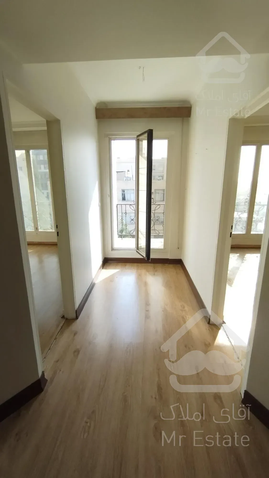 ۸۰متر*فول امکانات*سالن پرده خور جنوبی