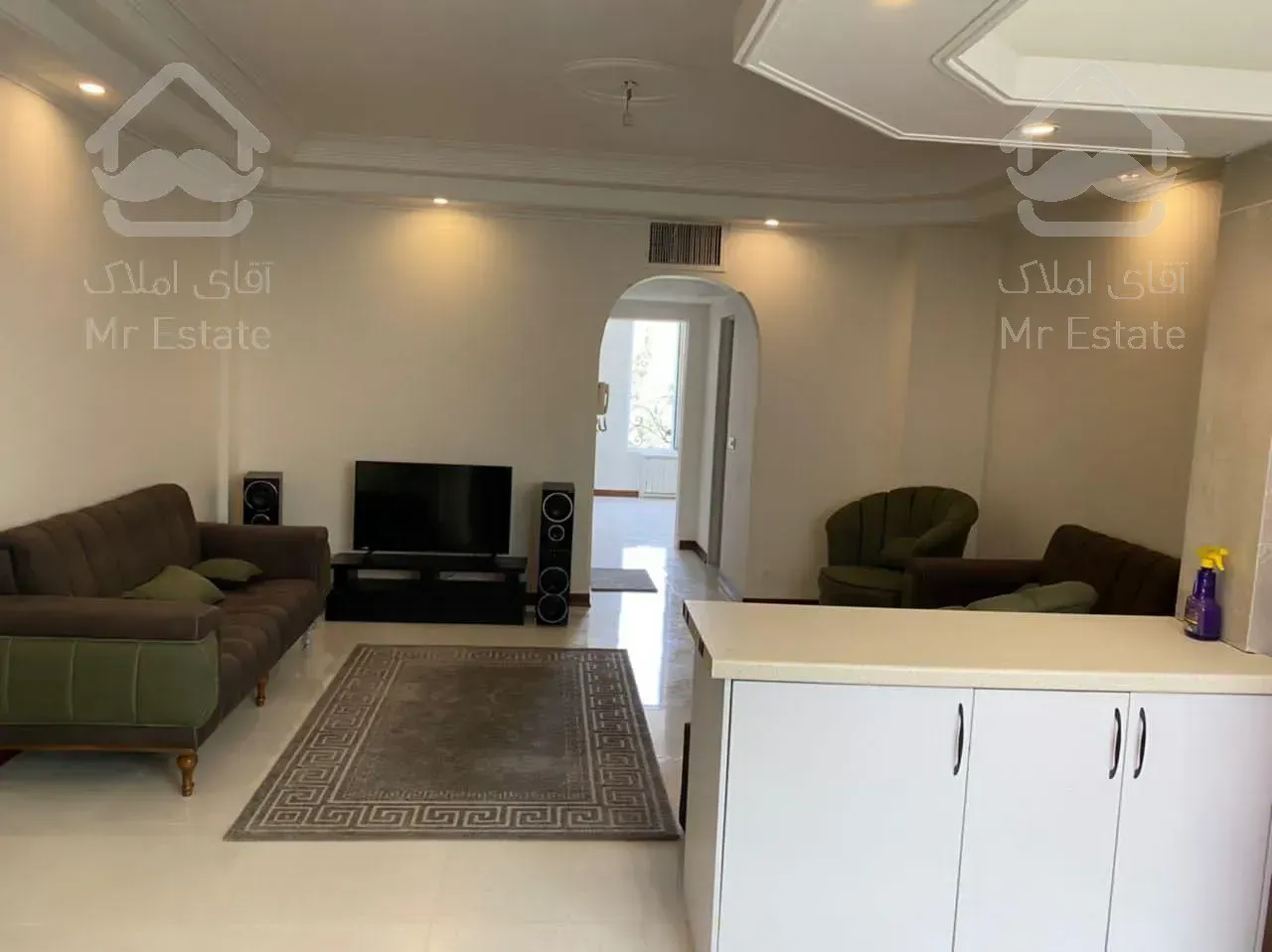 ۷۰متر*سالن پرده خور جنوبی*کم واحد