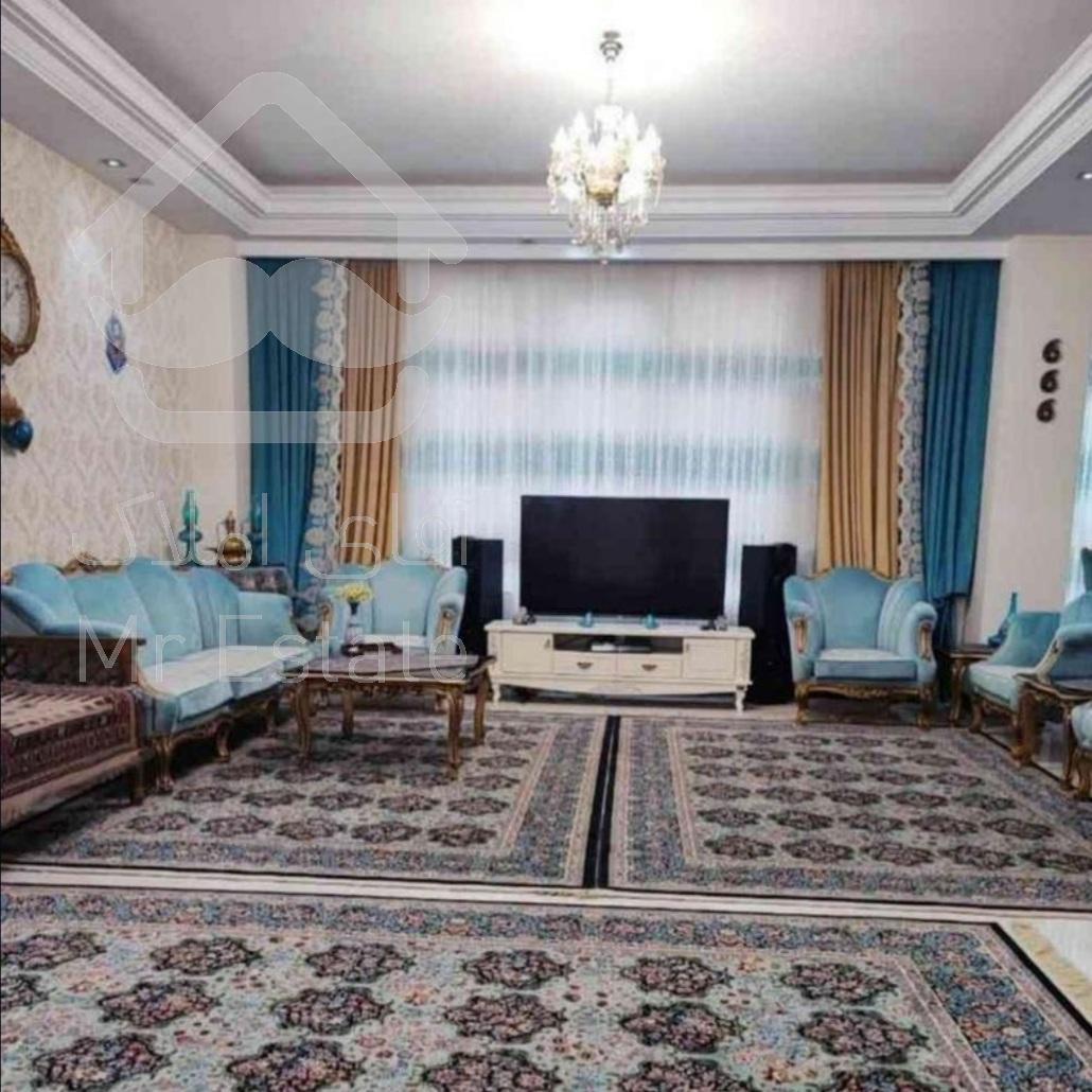 ۹۲متر/اکازیون/سالن پرده خور رو به آفتاب/ایثارگران