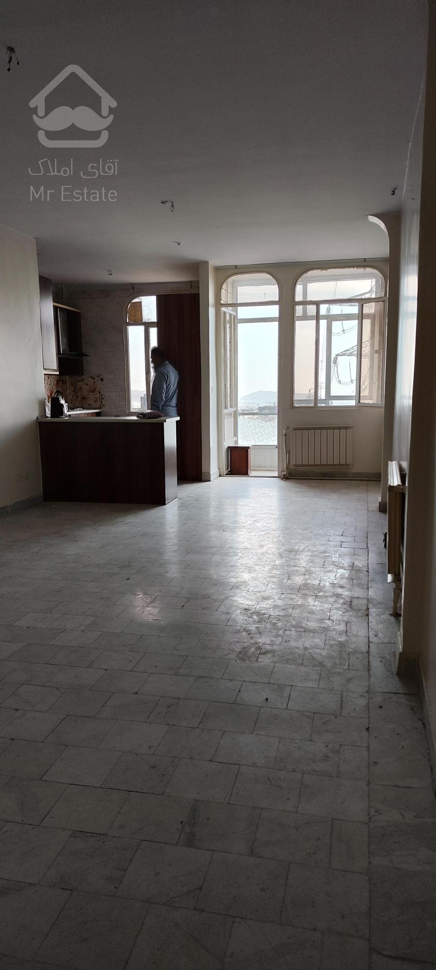 آپارتمان 72 متری 2 خوابه