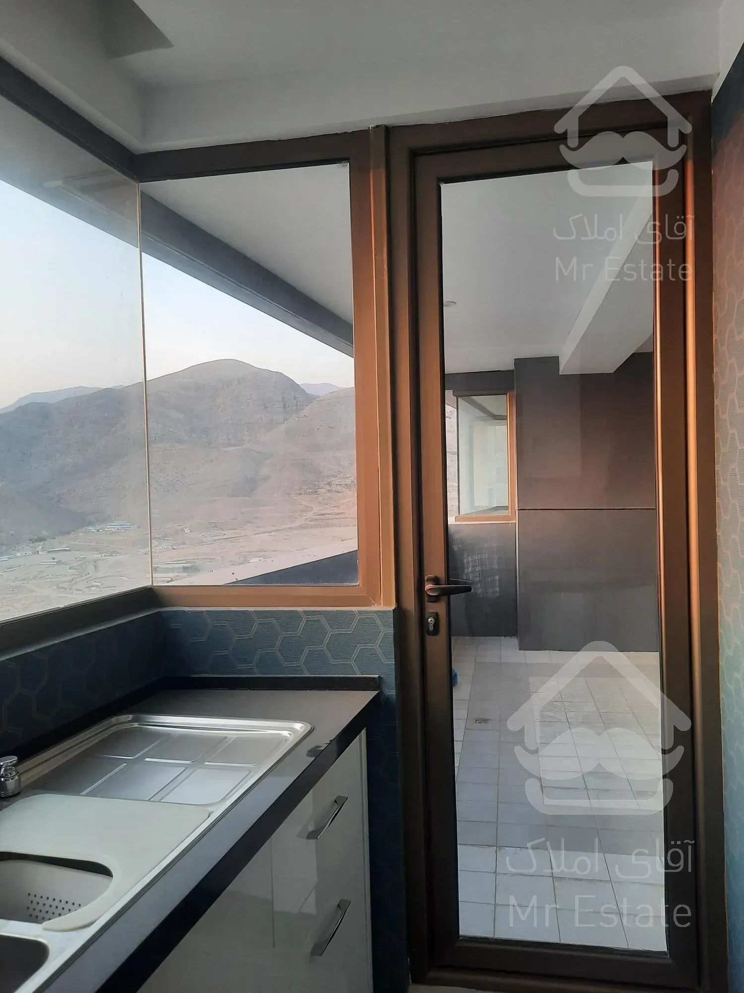 پنت هاوس ۳۷۰ متر برج G چیتگر ایرانمال + مشاعات آبی منطقه ۲۲ خرازی طبقه آخر ویوالدی کوهستان و دریاچه