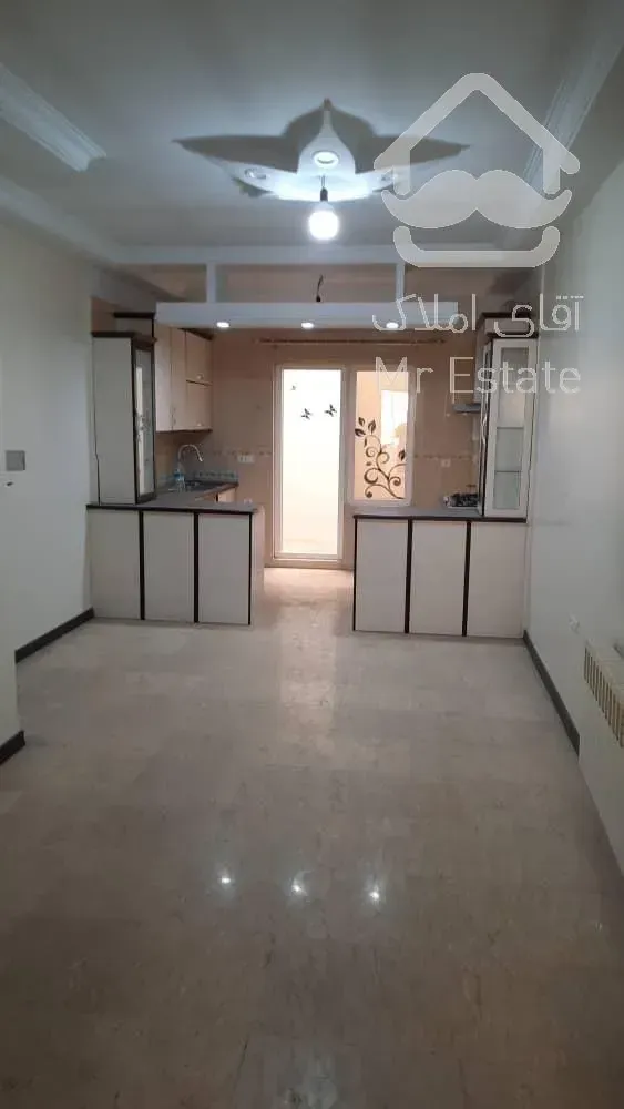 ۷۸متر*بدون مشرف*نور گیر عالی*دسترسی قوی