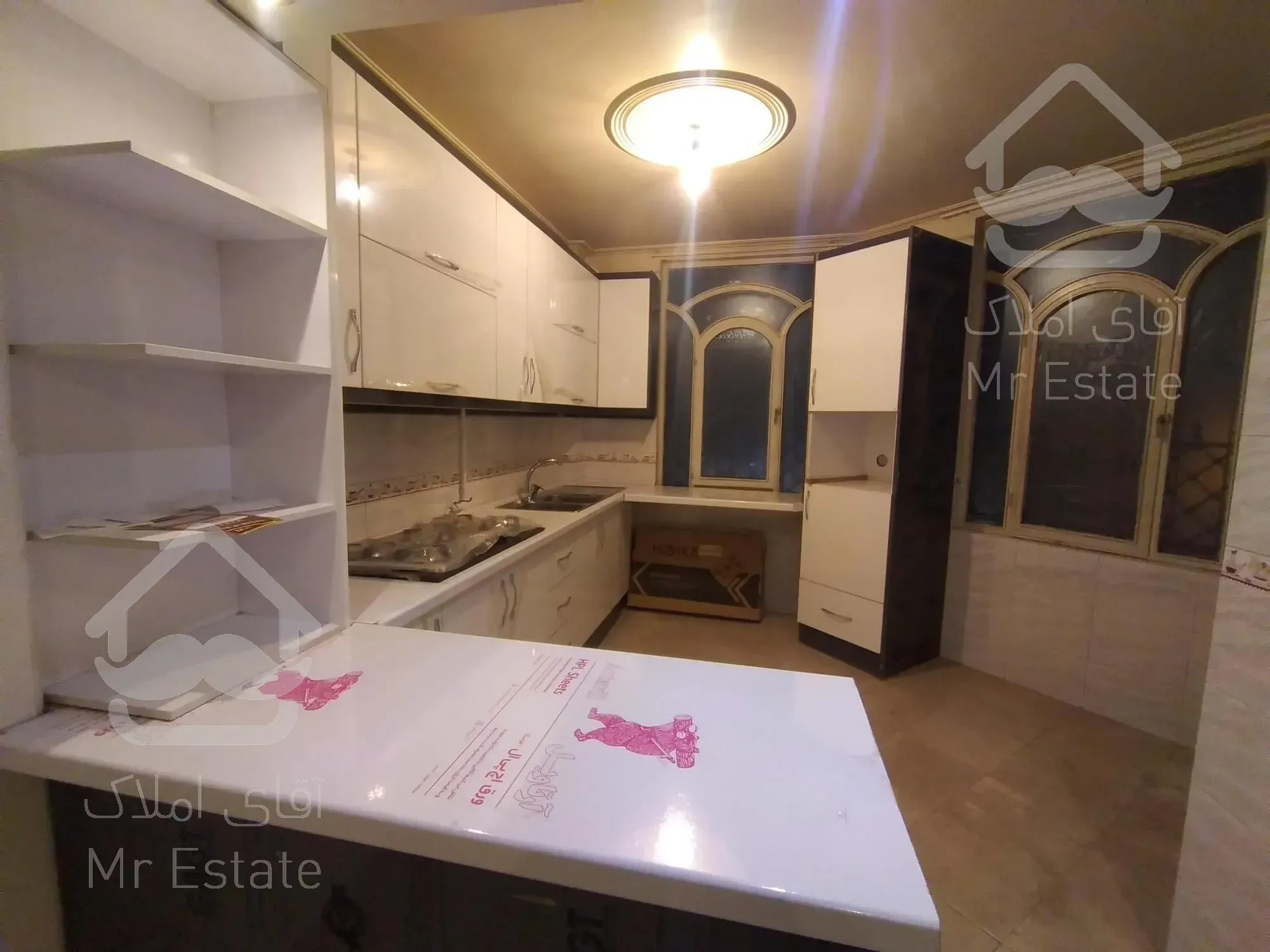 آپارتمان ۱۰۵ متر.۳خواب. فول امکانات.سازمان برنامه شمالی