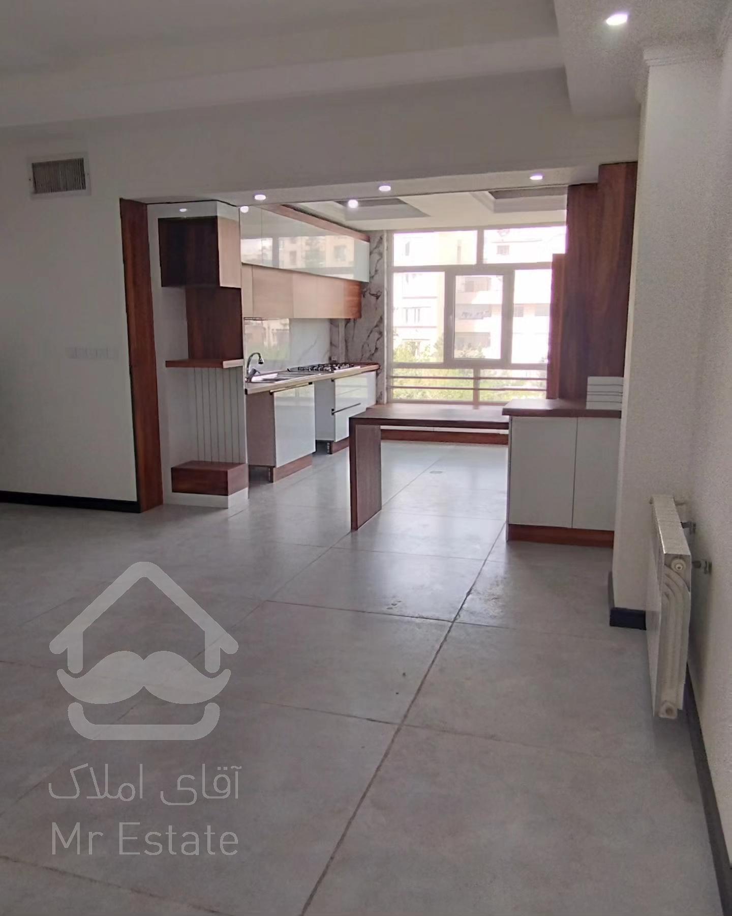 ۷۳متر/نورگیر جنوبی/کم واحد/بدون پرتی