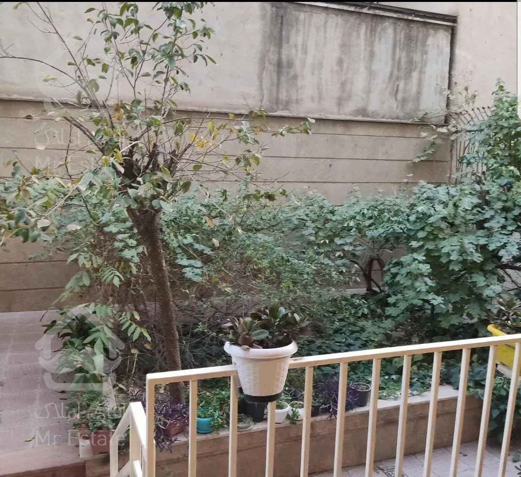 فروش ملک کلنگی با سه طبقه بنا در سروستان