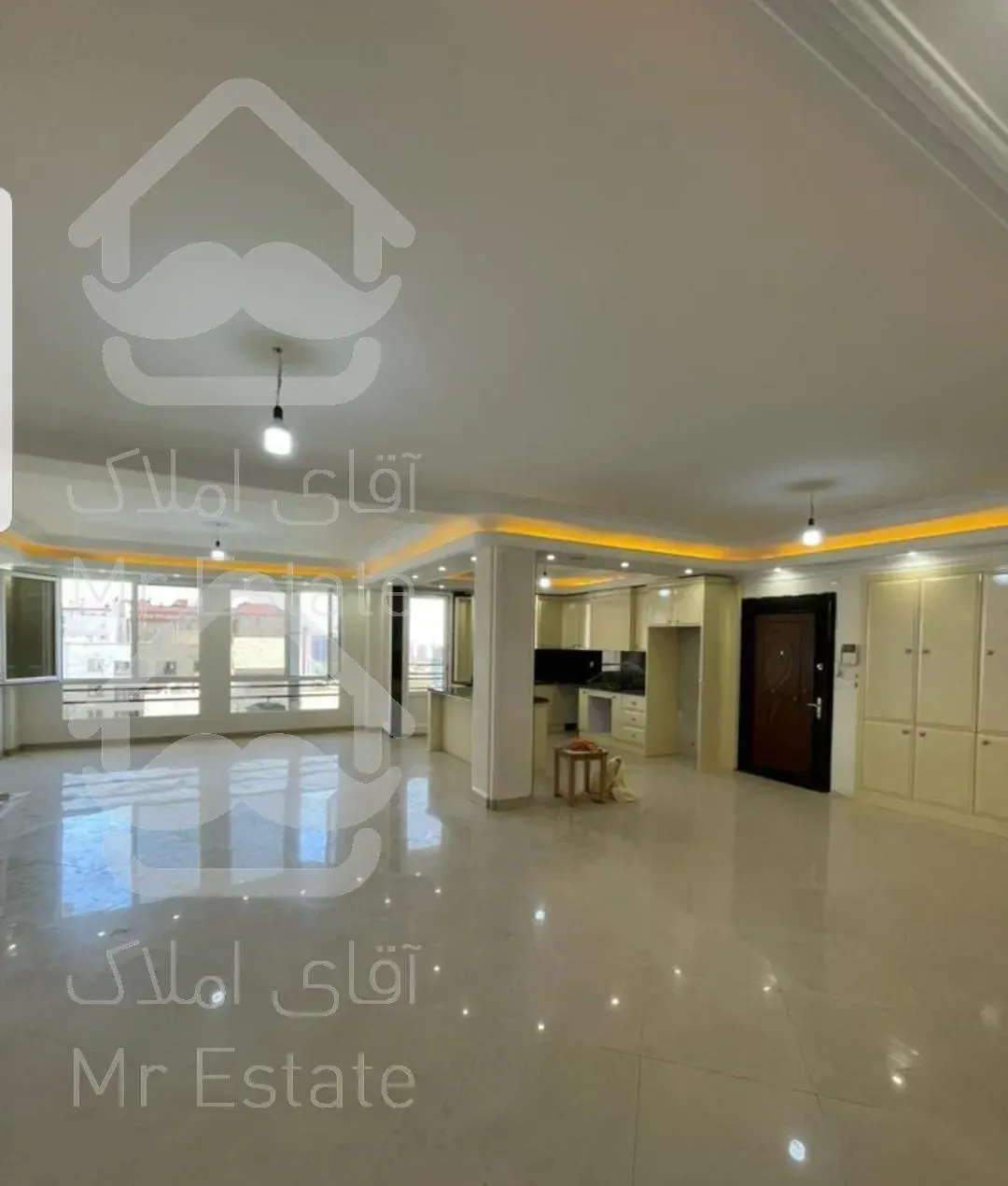 فروش ملک مستغلاتی نوساز بصورت یکجا