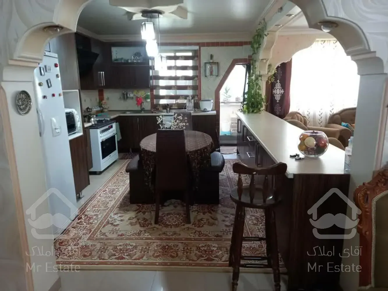 فروش خونه کلنگی با دو طبقه بنا با موقعیت اداری و تجاری در خیابان علیزاده