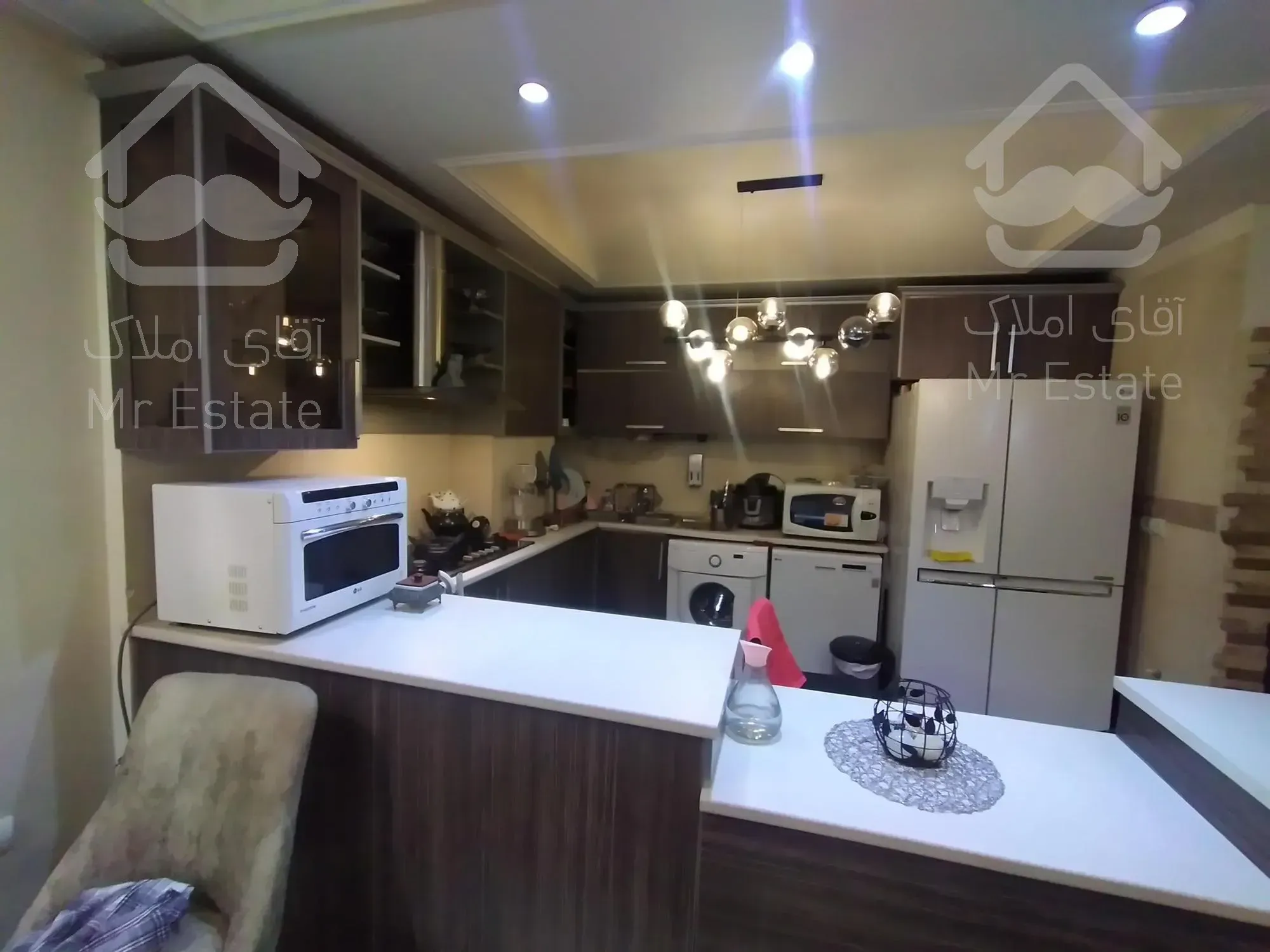 آپارتمان ۱۰۵ متر نوساز.فول. خیابان عقیل