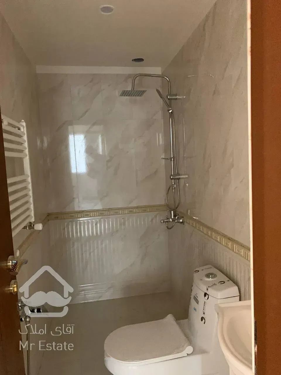 آپارتمان ۱۱۰ متری ، نوساز کلید نخورده ، جمشیدیه