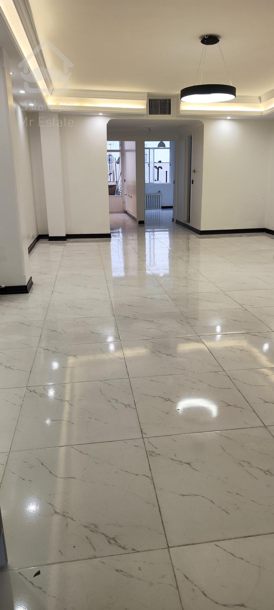 آپارتمان 76 متری پونک//بشدت به قیمت