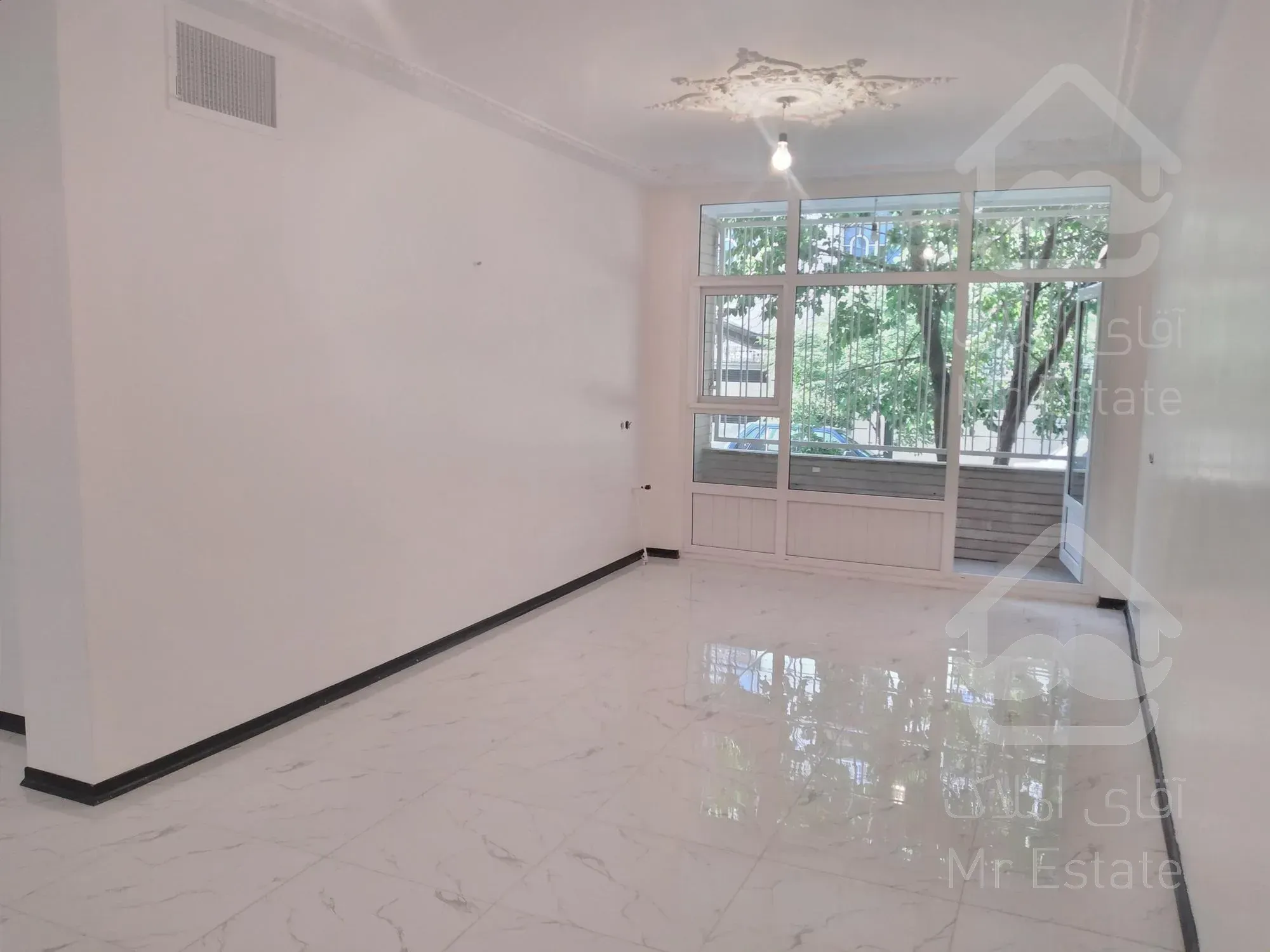 آپارتمان ۱۲۶ متر.سازمان برنامه جنوبی.کوچه بهرامی نیا